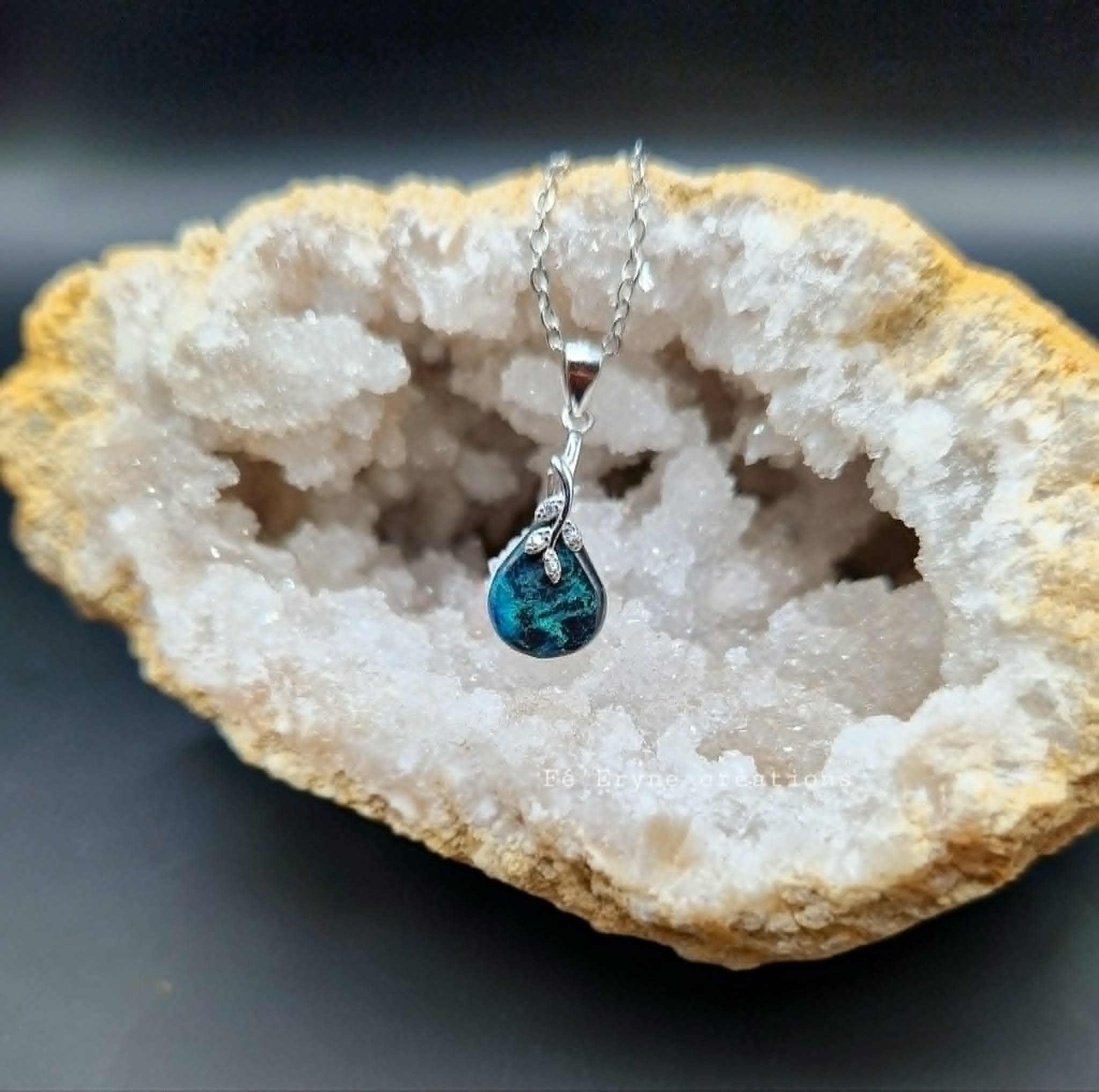 Collier Shattuckite