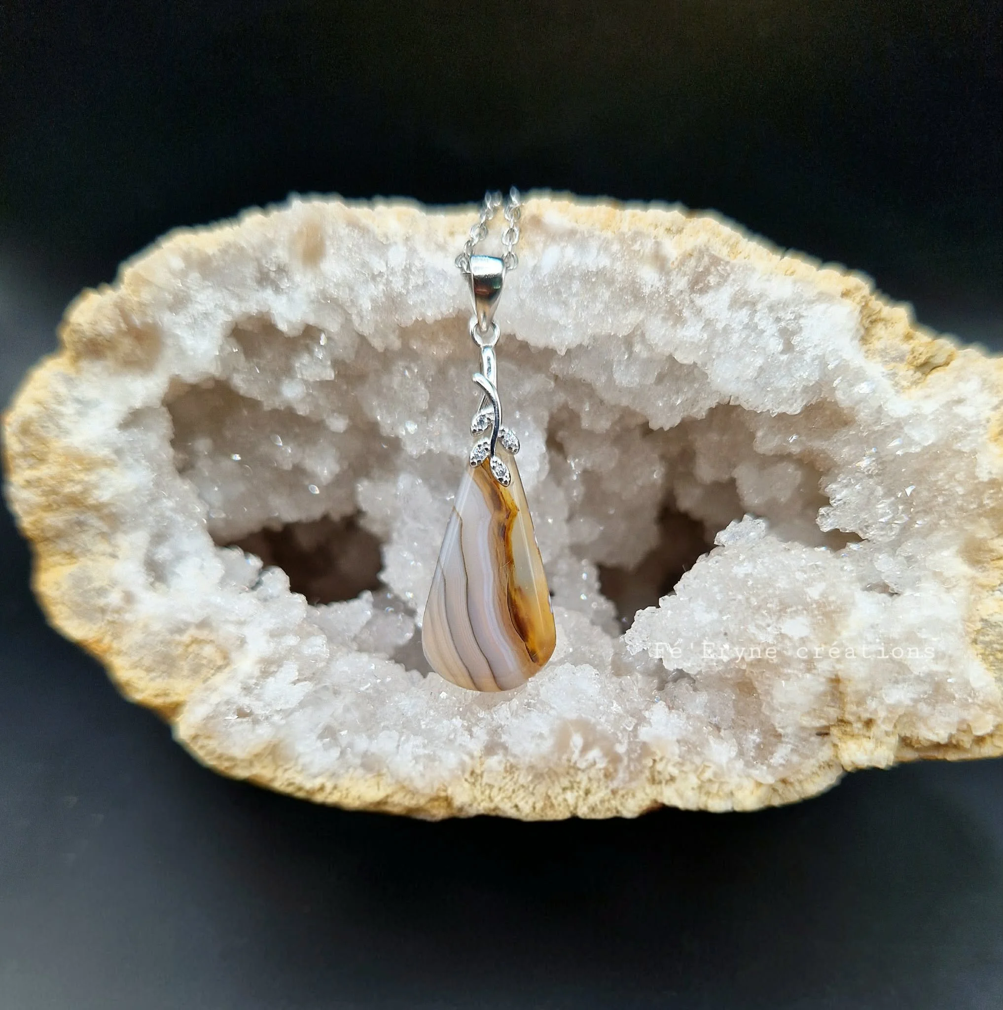 Collier Agate du Montana