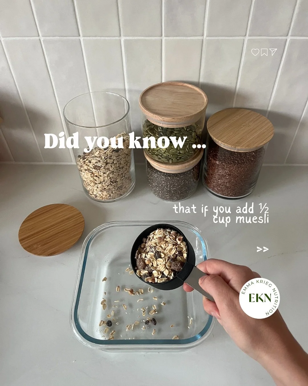 New breakky on rotation 🙌🏻💕

Make room protein, fibre is just as important and here to stay! This gut loving breakky is one your hormones will thank you for 🧚🏼 

#dietitian #breakfast #overnightoats #mealprep #pcosmeals