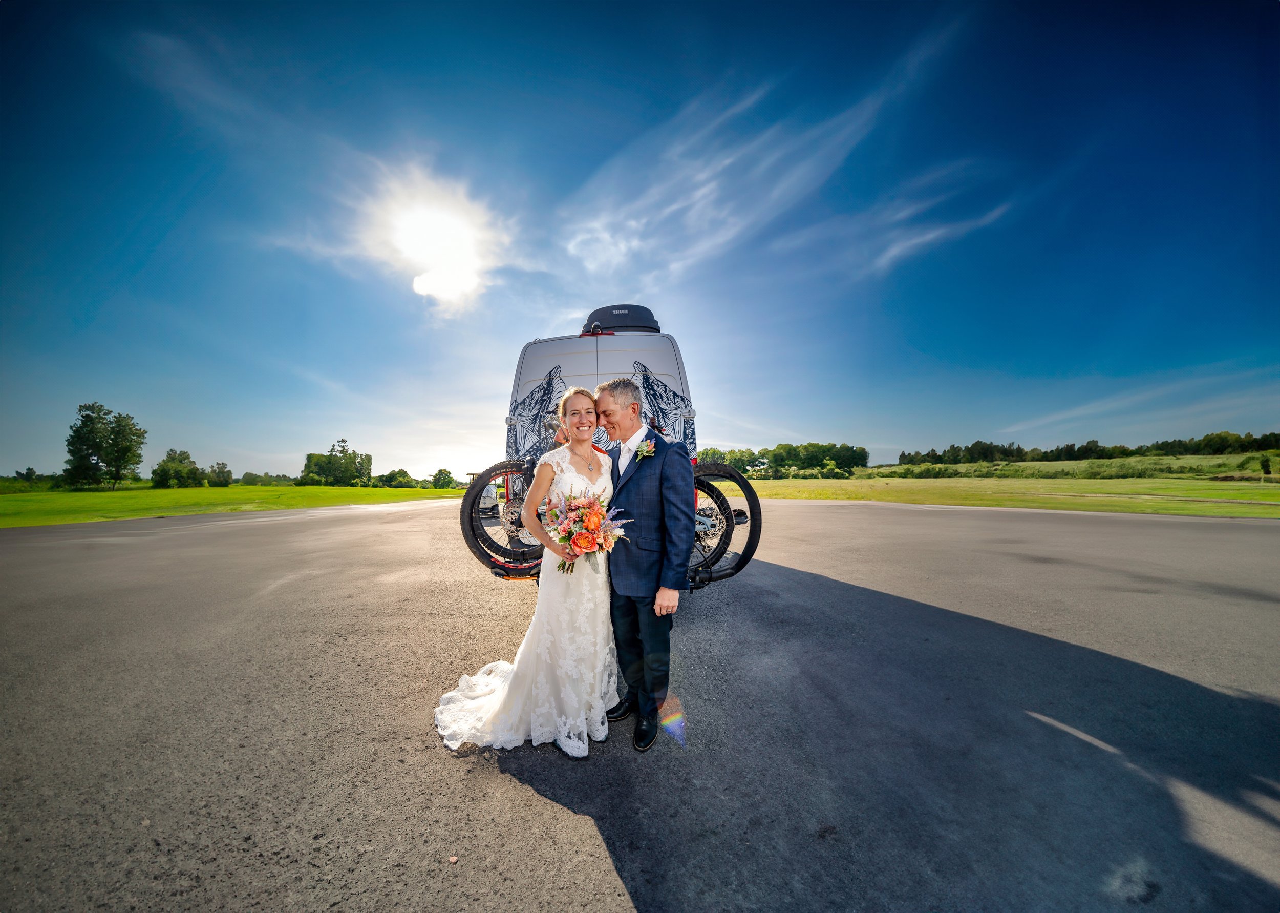 MILWAUKEE+WEDDING+PHOTOGRAPHER+CHARLIEJAMES+PHOTO+HOLLY+JESS+VAN.jpg