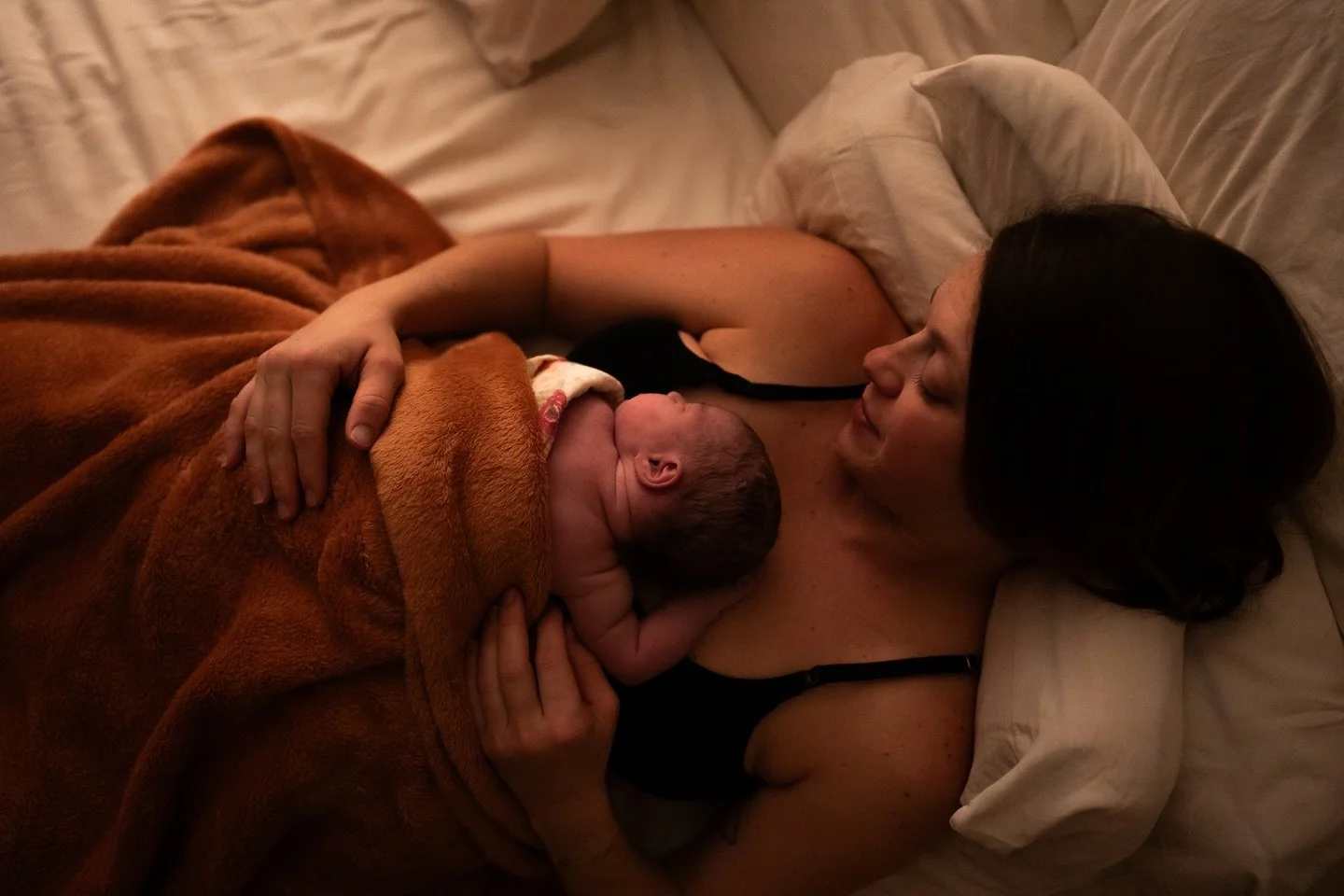 About last night&hellip;

x the song from mom&rsquo;s playlist that floated softly around us just before baby was born 🤍