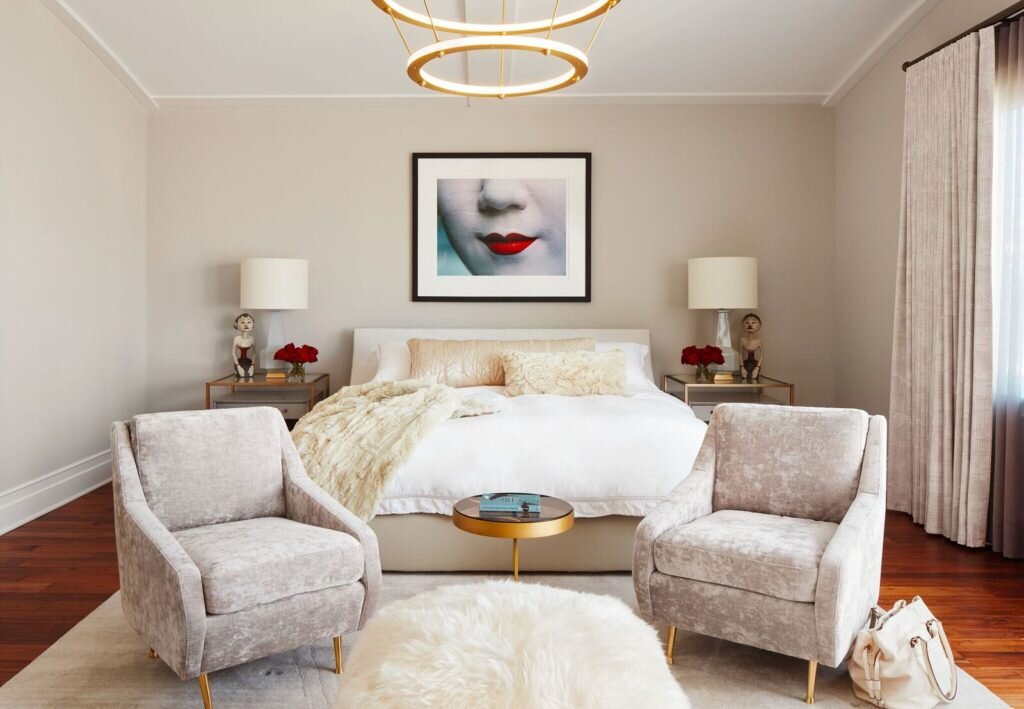 DARE TO LIVE: IMAGINATIVE INTERIOR DESIGN