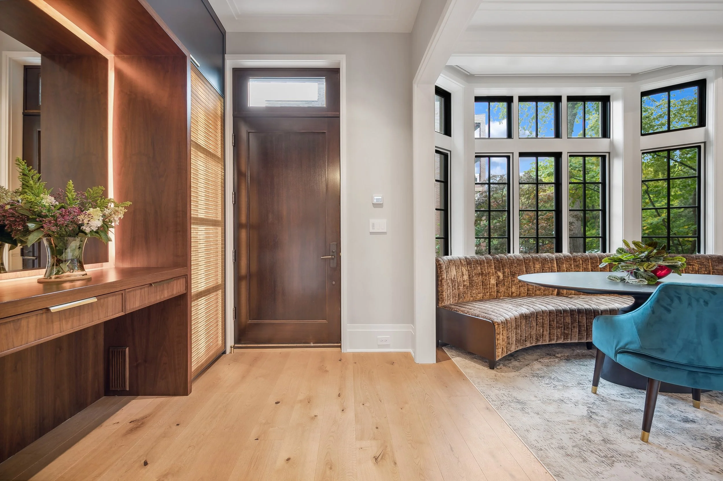 Lincoln Park Wonderland - Custom Cabinetry Entryway - Inspired Interiors.jpg