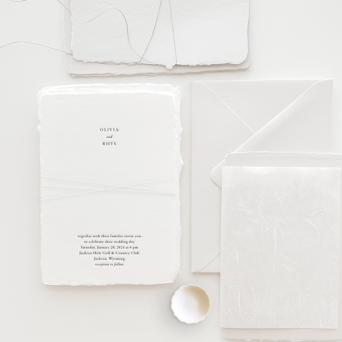 With our new website, you can now choose double the handmade paper options that we had before! This is our vintage white paper (type b) along with our new beige paper (type b).