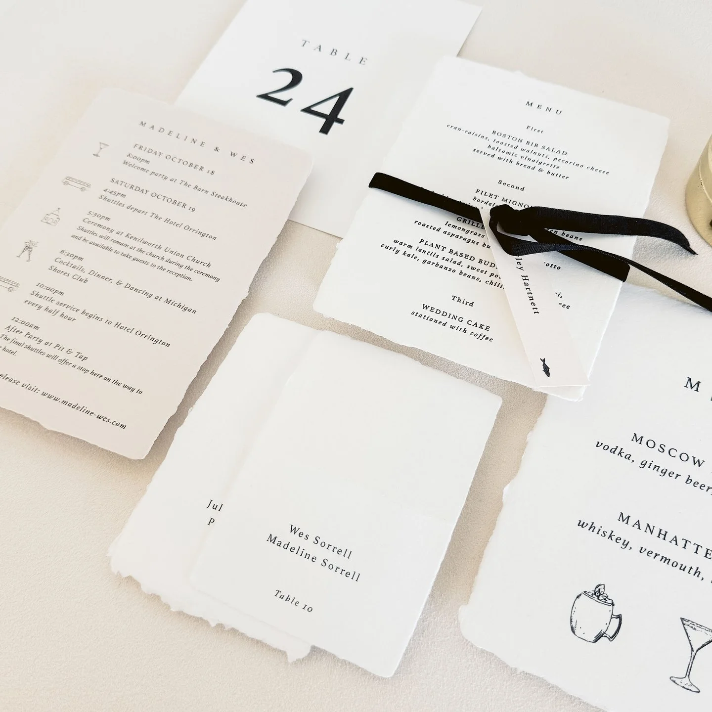 Gorgeous custom day of details ....

Wedding Menus / Escort Cards / Place Cards / Wedding Day Of / Table Numbers