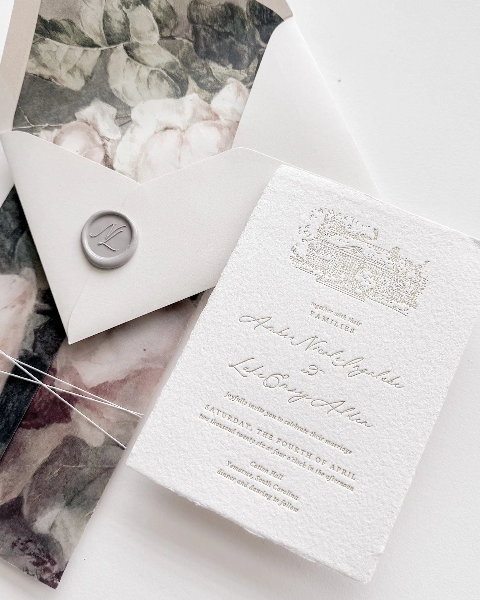 It is no secret that we love a good venue illustration!

#customweddinginvitations #venueillustration #handmadepaper #letterpressinvitations

Custom Wedding Invitations | High End Letterpress Wedding Invitations | Handmade Paper Wedding Invites