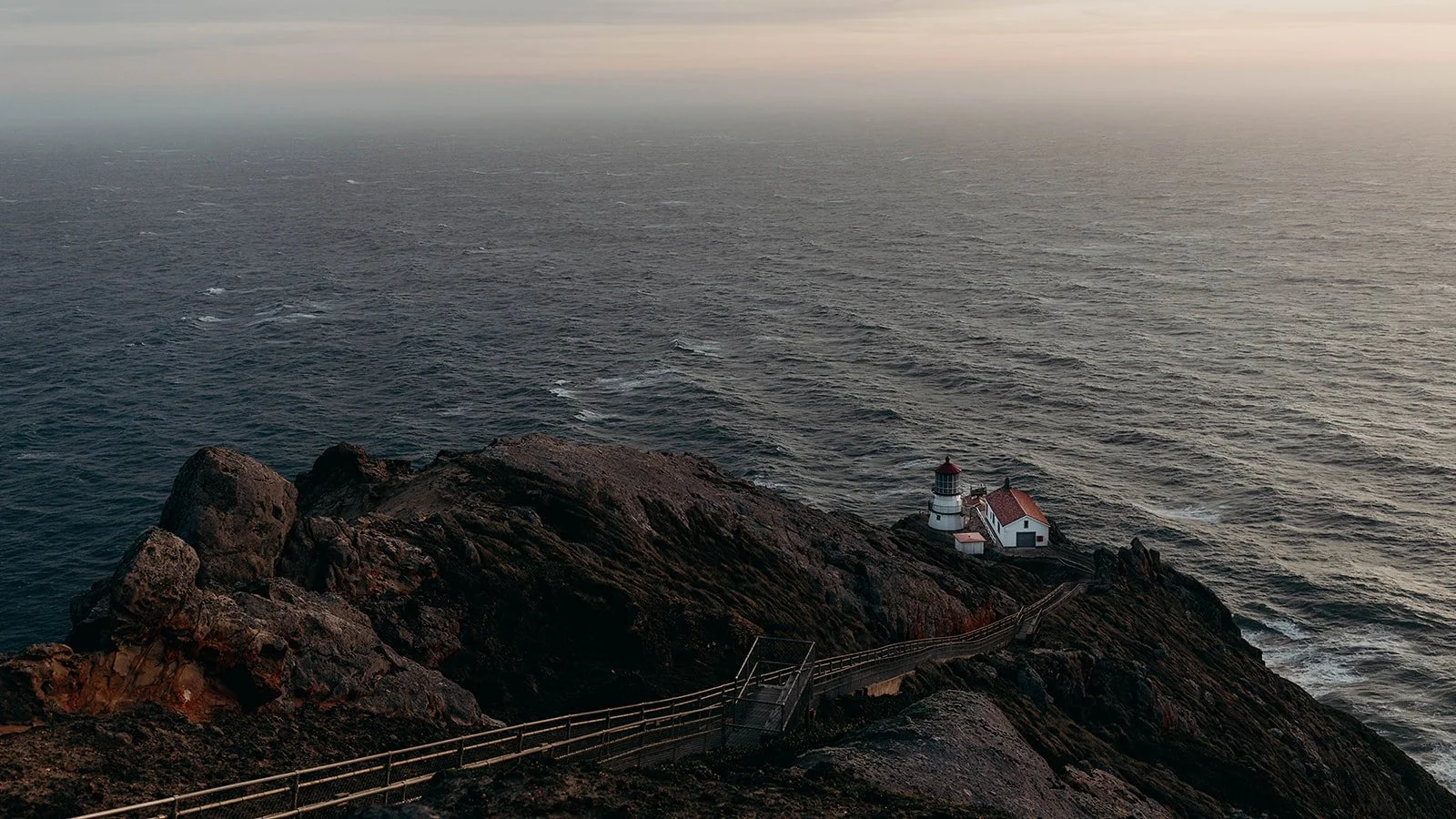 Akari & Mj_Scene 4-14_websize.jpg