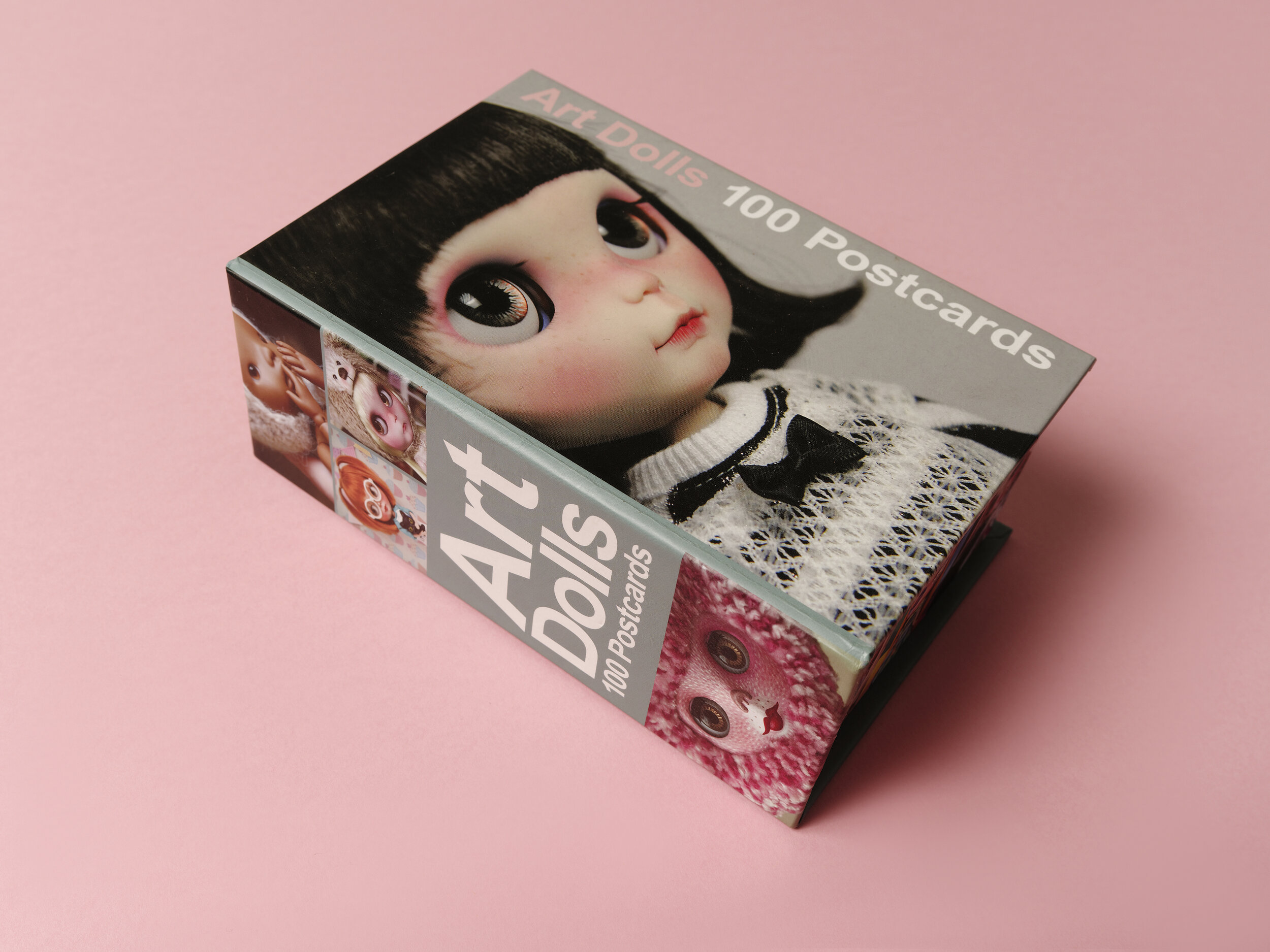 100POSTCARDS_2.jpg