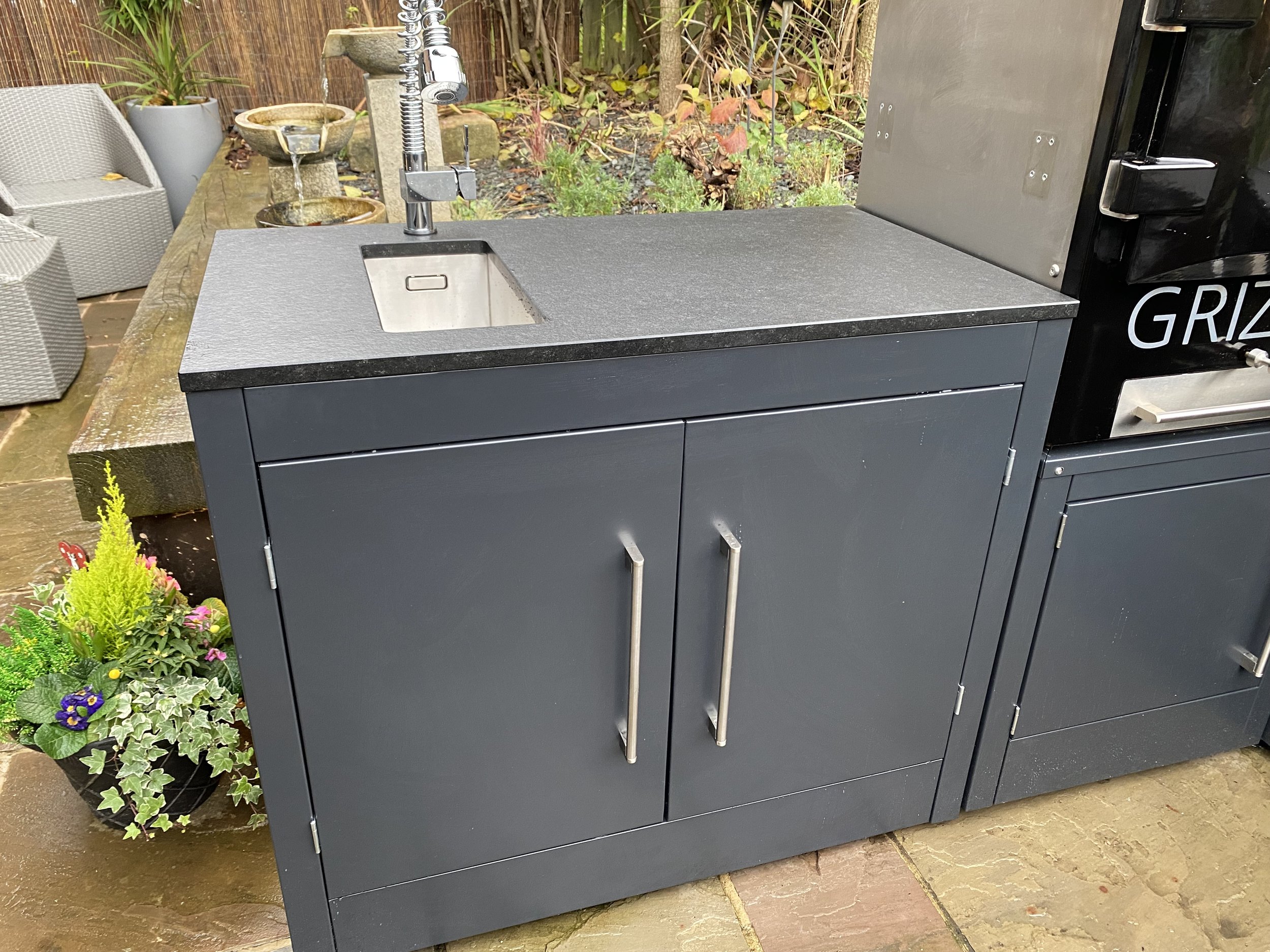 Outdoor Kitchen Sink Unit Grizzly Oven