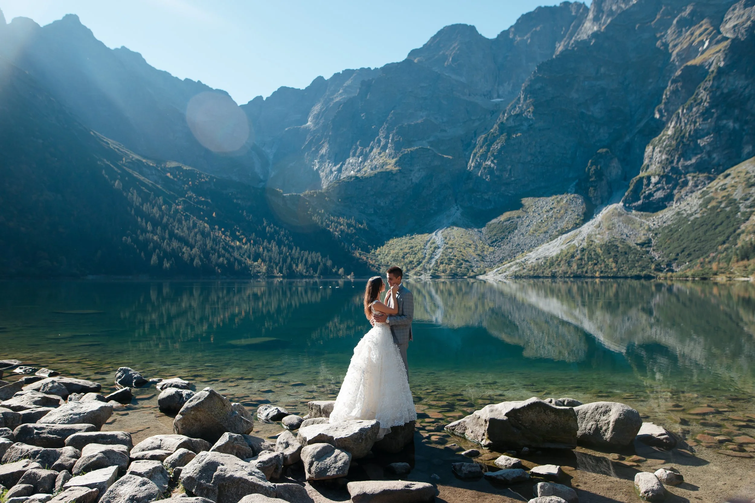 Intimate wedding couple in the mountains near Ouray, Colorado