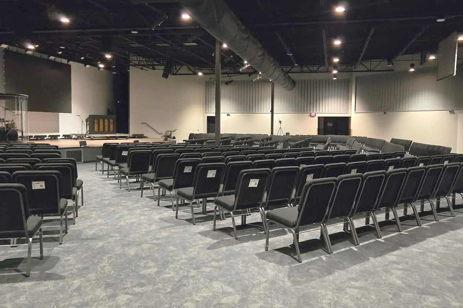 Auditorium muskego circle community center