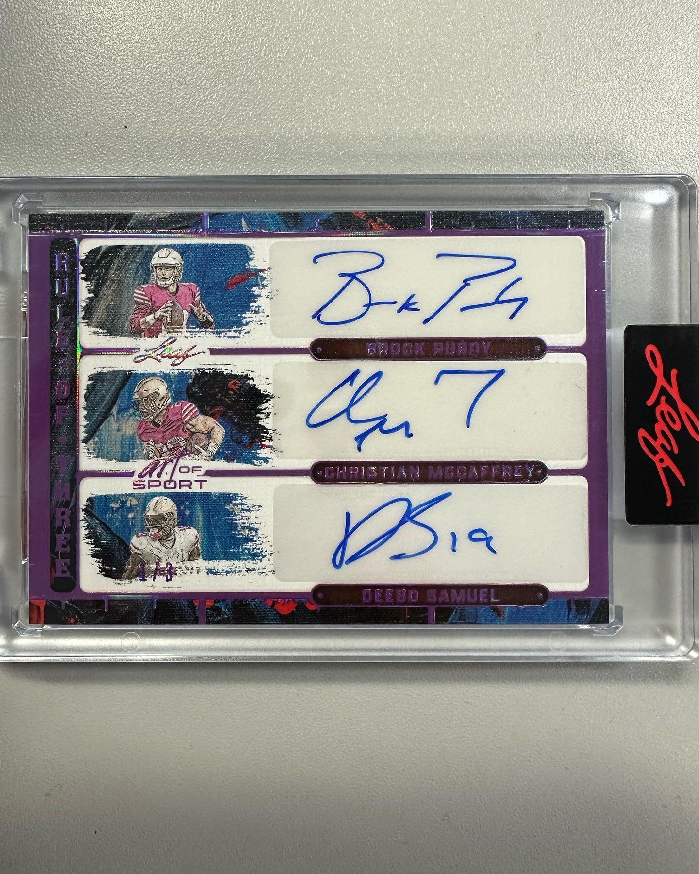 Nice pull out of a Leaf Art of Sport solo box this morning by a lucky customer! This product is loaded! 

Come rip a box this weekend and take advantage of our 50% bargain box sale. Sale ends Saturday at 4pm!