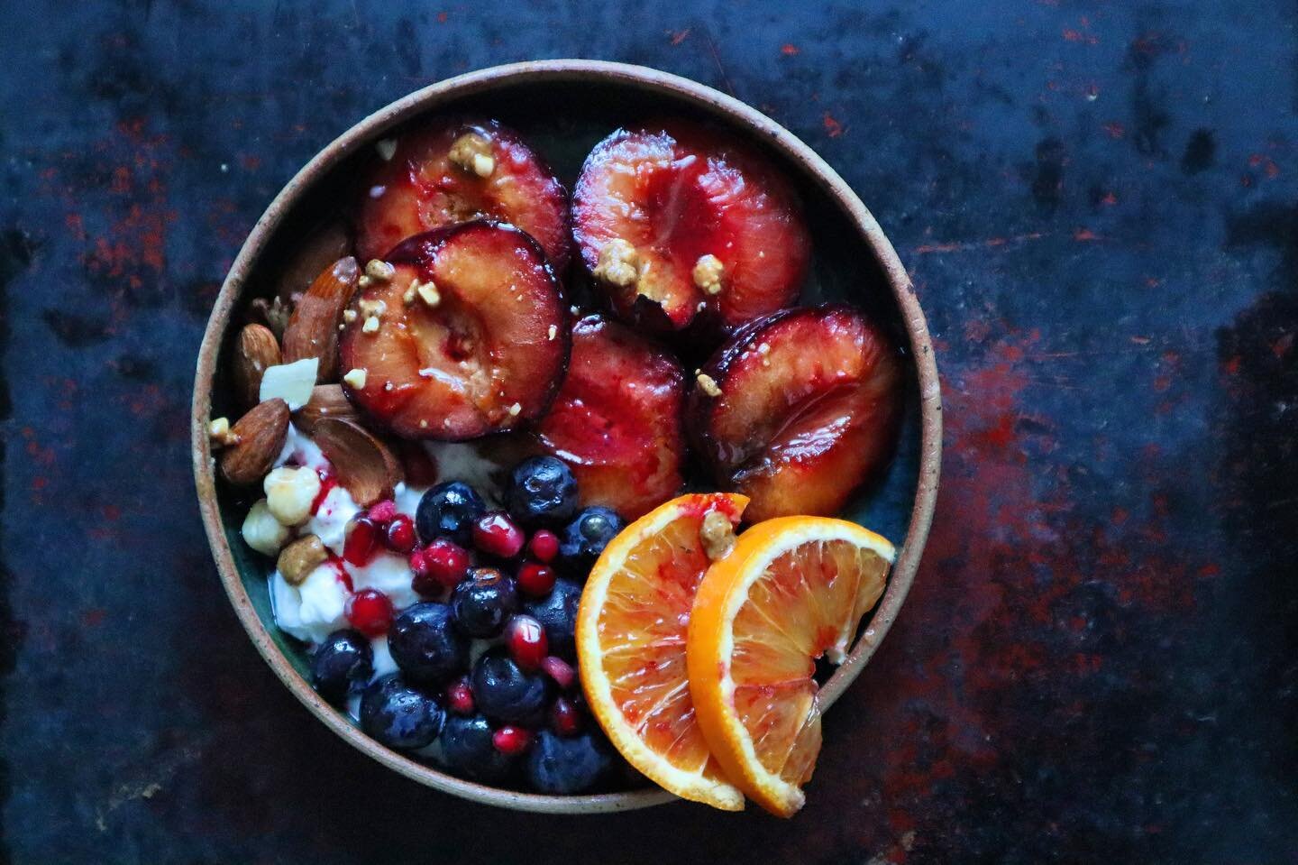 Stewed plums in spices + orange with porridge + berries.
.
.
.
Am ready for warm breakfast season .
It is feeling like Autumn out there + the mornings feel darker + a little chilly, so having something warm + nourishing in the morning sets me up for 