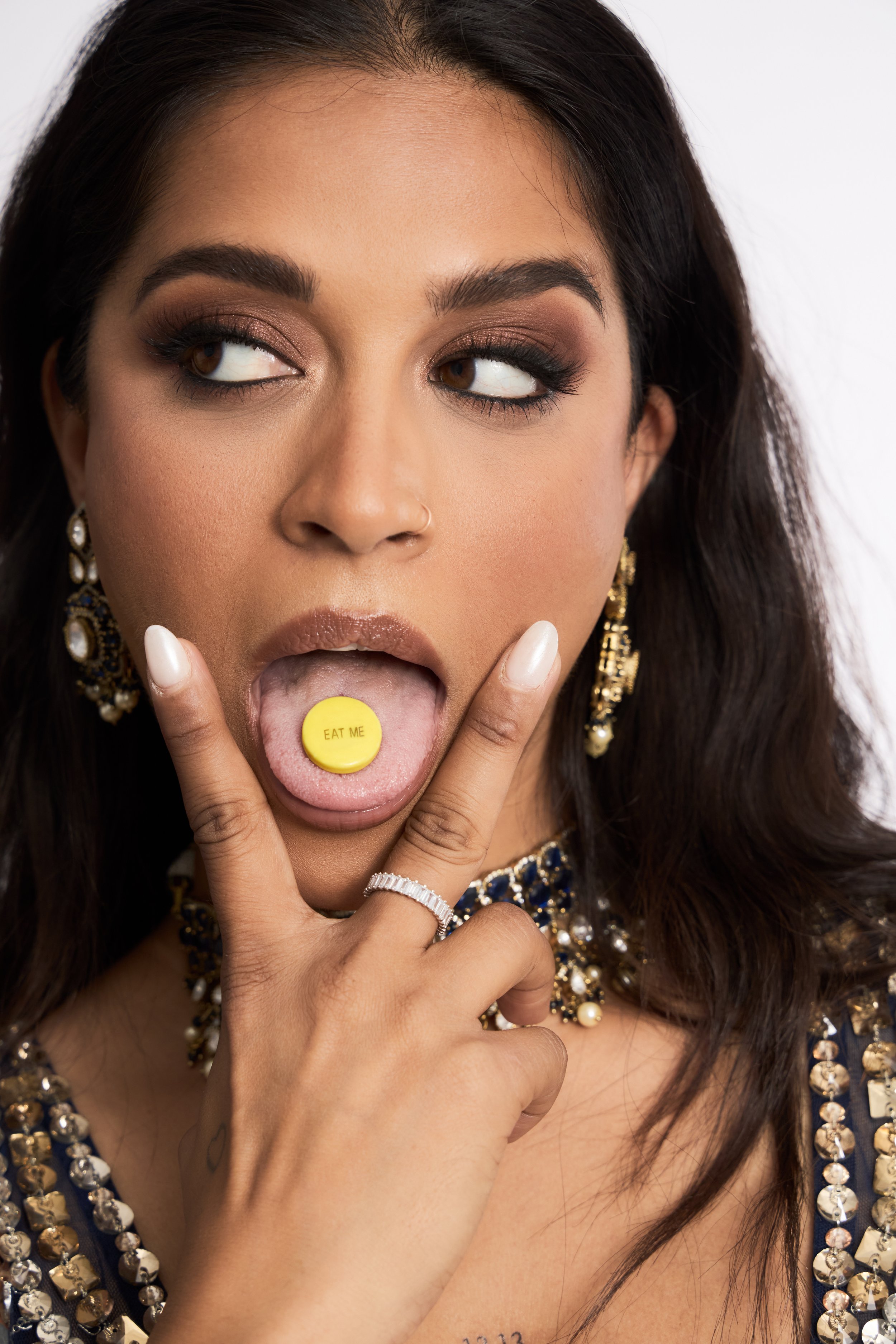 LILLY LOOK11935 eatme.jpg