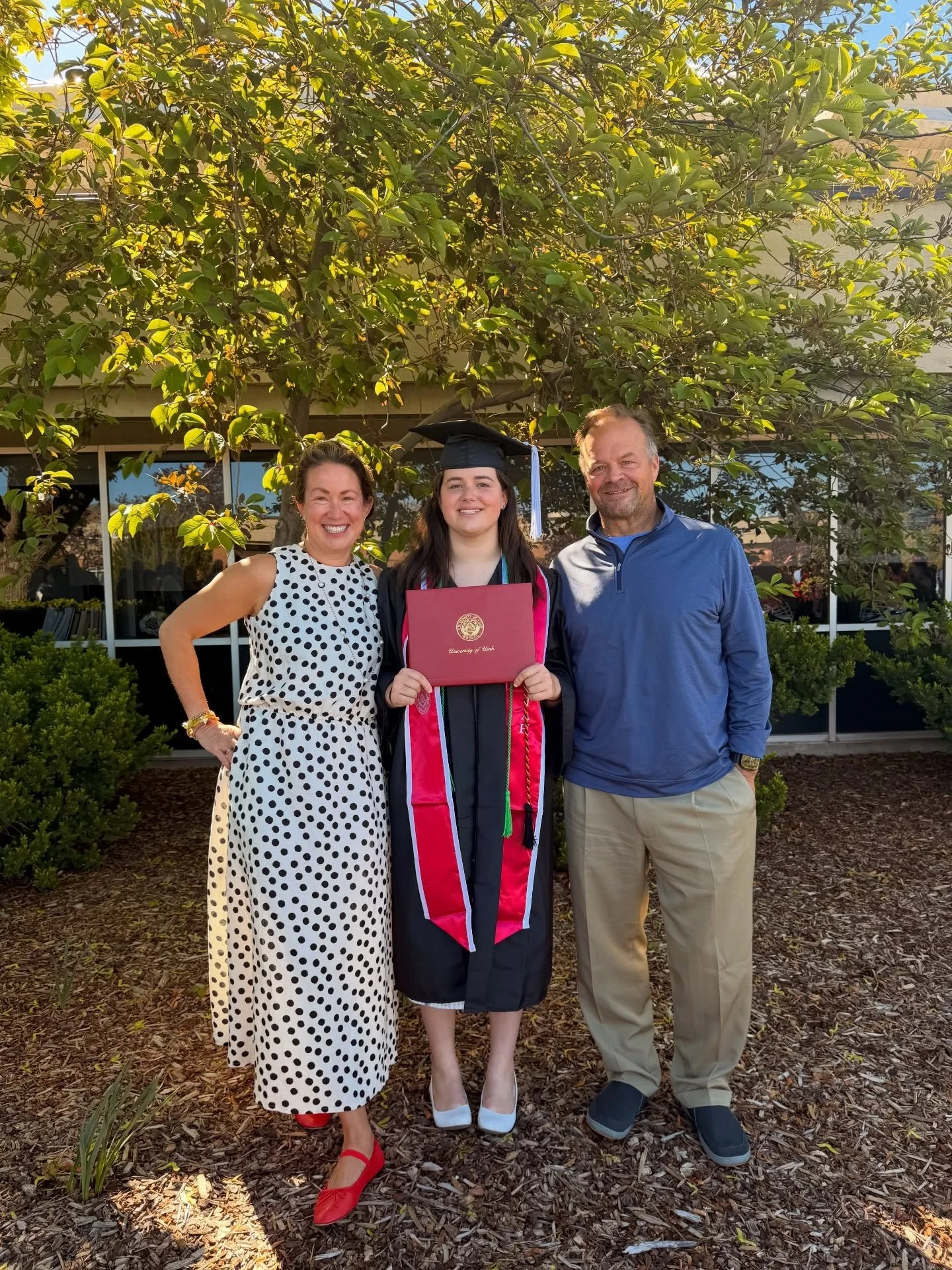 Congratulations @tibby.pepper and the entire Class of 2026 @universityofutah College of Social and Behavioral Sciences 😘👩🏻&zwj;🎓❤️🎊#proudparents