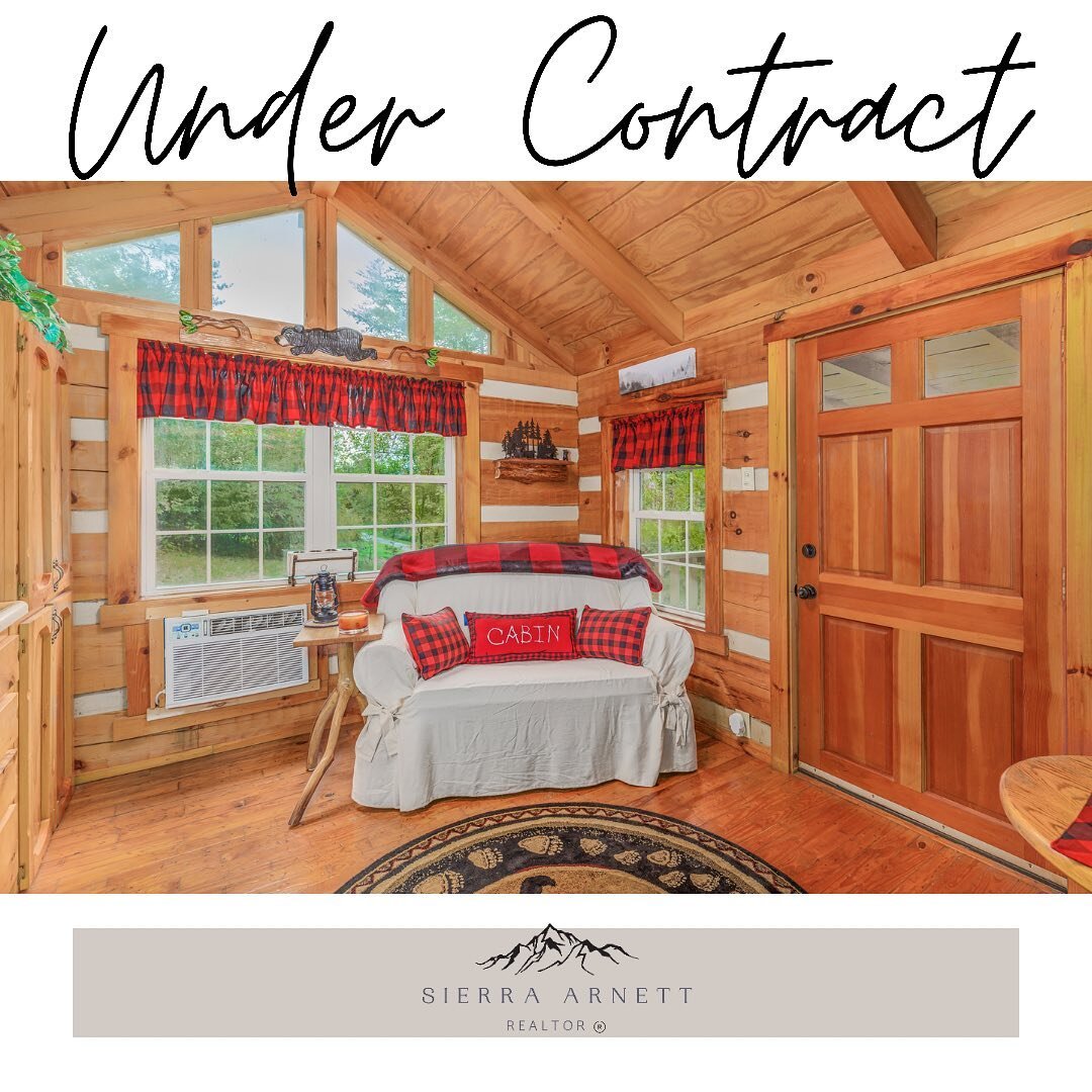 This sweet little cabin is officially Under Contract! I hope the buyer likes Bears 🐾

Cabin style homes are my absolute favorite. If you have been thinking about purchasing your own Cabin, or even selling one, I would love to help you! 

Sierra Arne