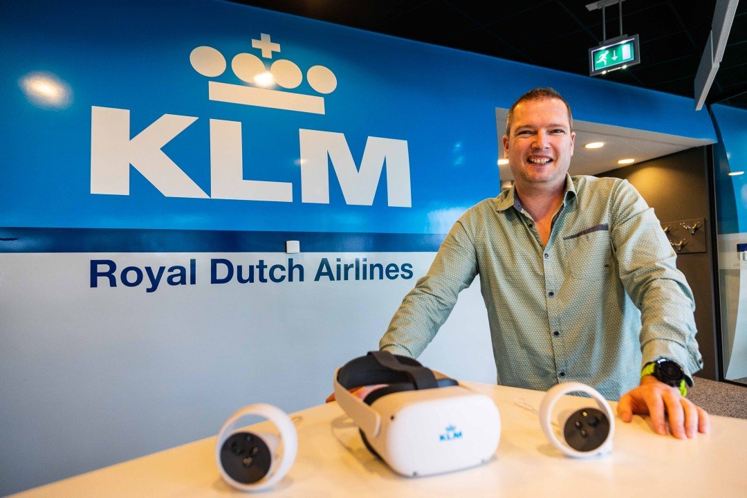 Chris Koomen is Virtual Reality-specialist bij KLM.