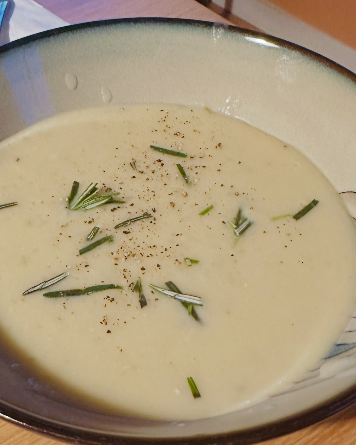 White Bean, sage, and Artichoke Soup