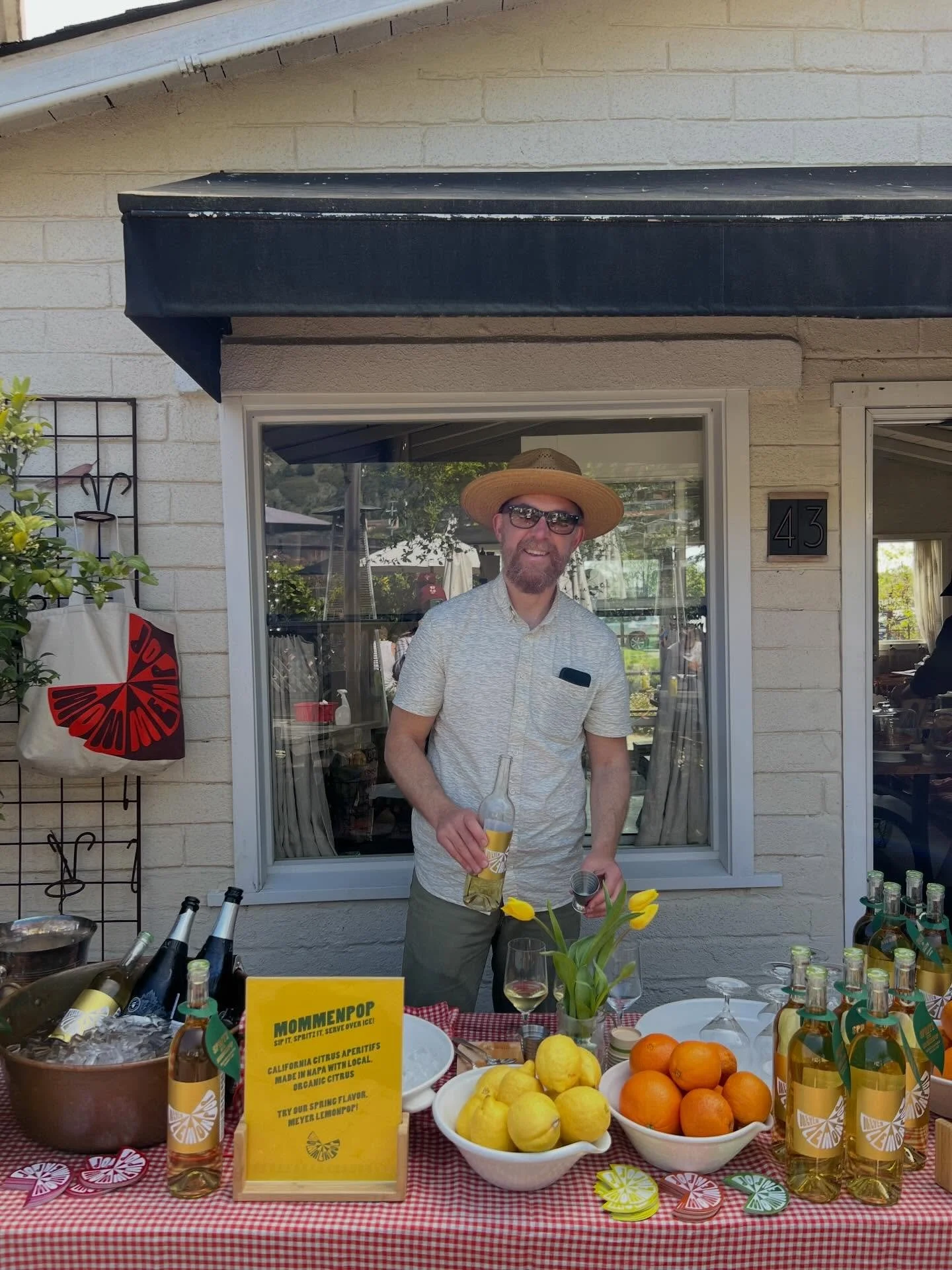 I have a sales superpower that I&rsquo;ve been hiding: my husband, @ian.r.williamson.

(and he&rsquo;s looking for his next high-level sales role!)

⭐  Ian&rsquo;s been my BTS advisor, sales director + co-conspirator for 10 years of growing my Retail