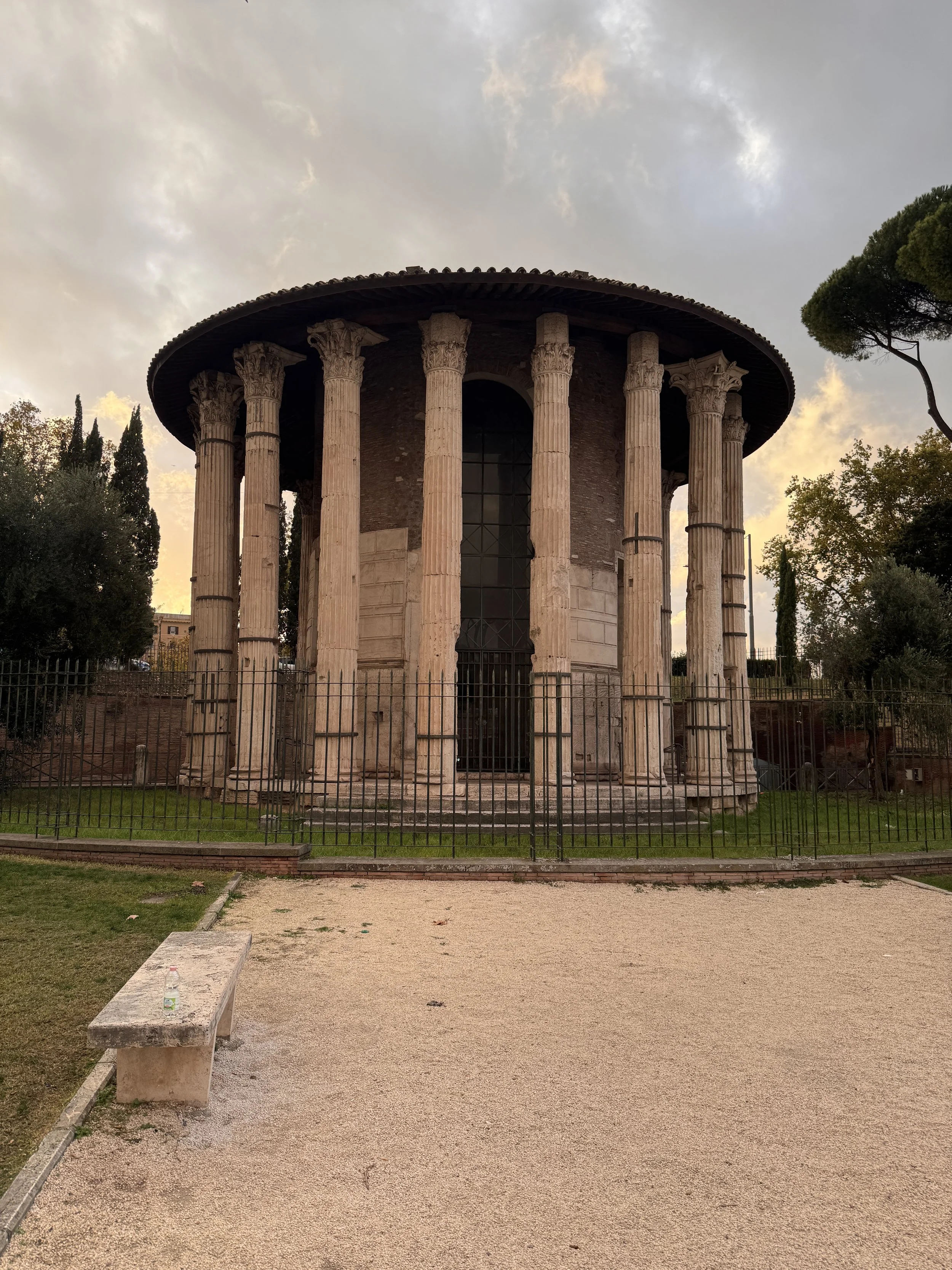 2nd C BC Temple of Hercules Victor - one of the oldest complete temples standing in Rome