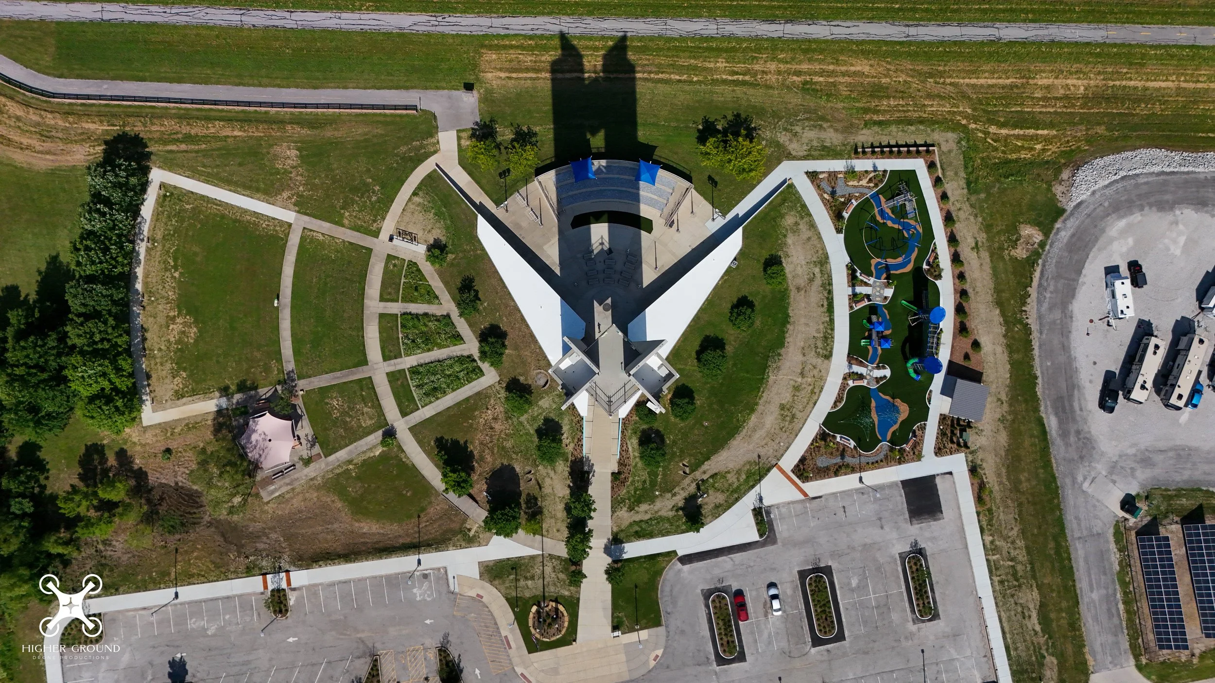 us.il.collinsville.confluencetower5-2.jpg