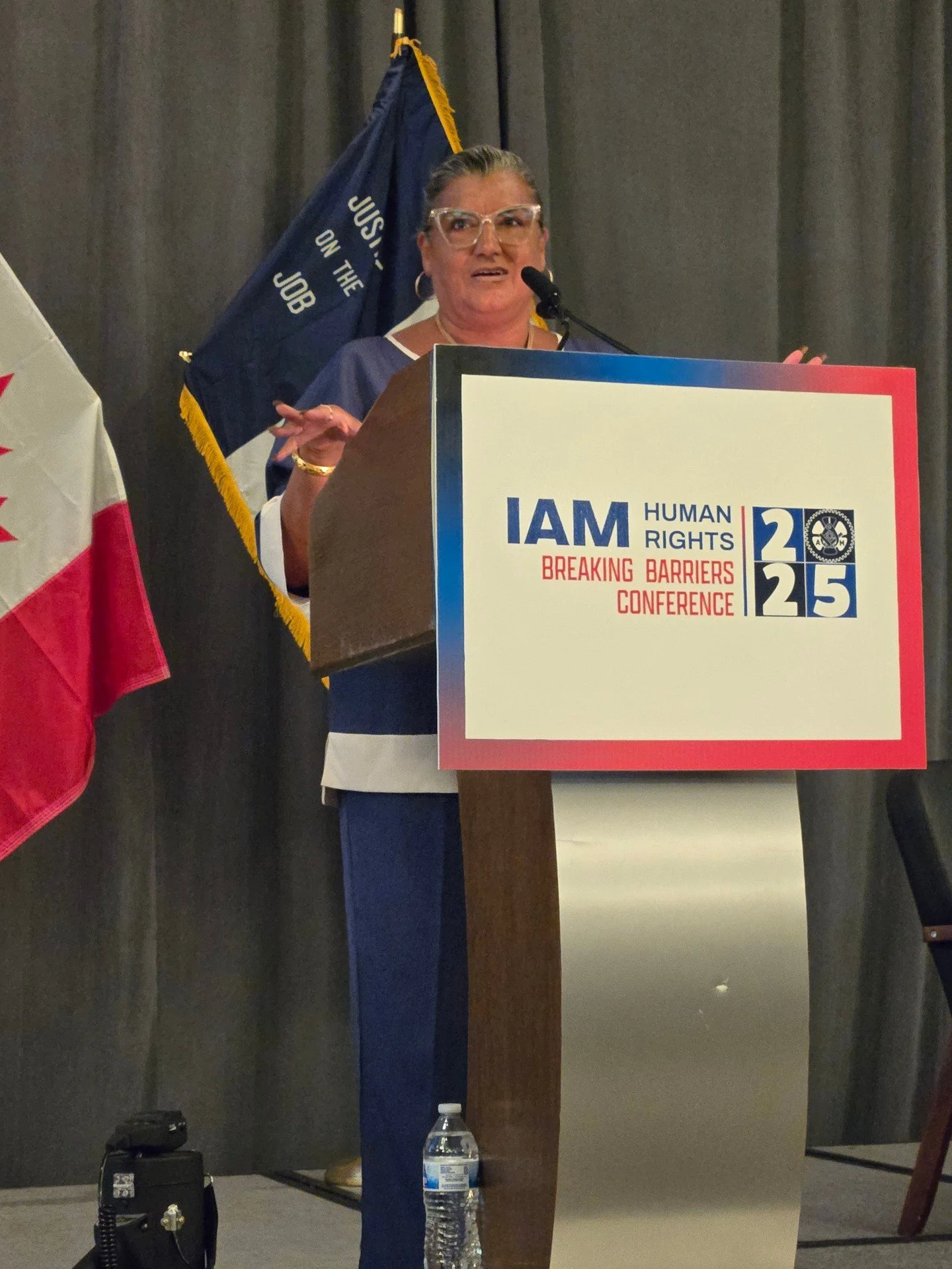 ✊🏽 At the IAM Human Rights Conference in Atlanta, our LCLAA National President, Evelyn DeJesus, delivered a powerful message: unions must demand respect for the rights of immigrant workers, because immigration is a human rights issue. 💪🏽 #IAMHuman
