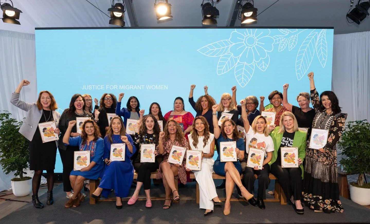 ✨ This year, as we celebrate 10 years of Latina Equal Pay actions,  on behalf of LCLAA, our Executive Director, Karla Pineda, received the Champion of Change Award. We are proud to have stood alongside las trabajadoras, to be part of the 30 women sup