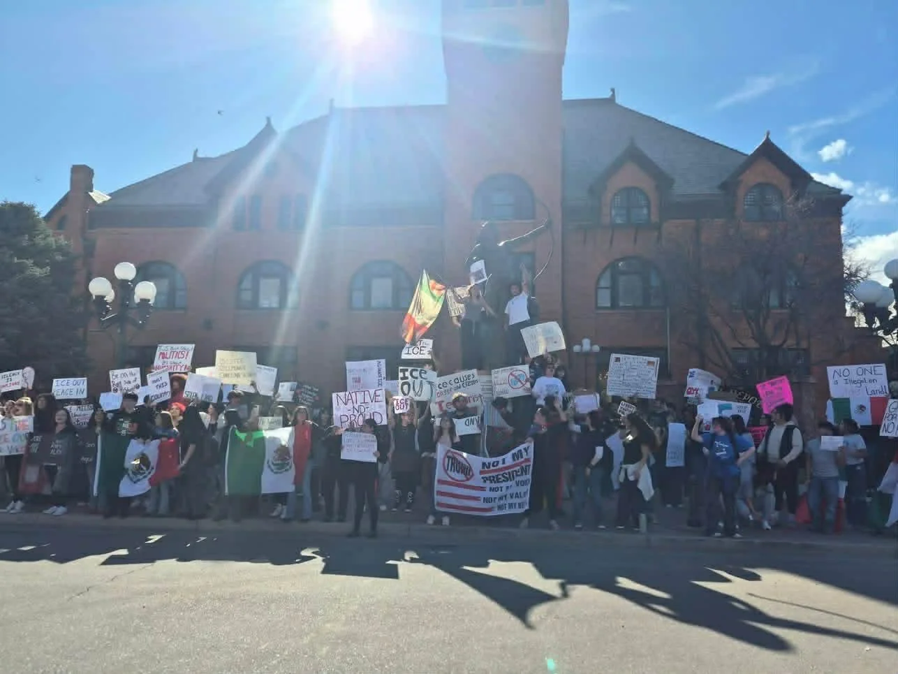 ✊ Unity is Power! High school students lined the Riverwalk in Pueblo, Colorado, in defense and support of their families, neighbors, and their community 💪 Let's be clear: Young activists are already leading. They are not just the leaders of the futu