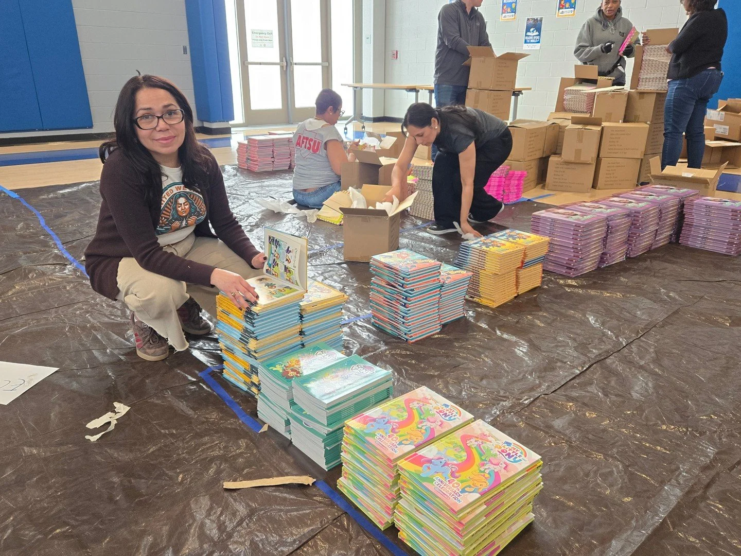 🌟 LCLAA is proud to support the Fairfax County Federation of Teachers, the @AFT, and allies for La Lectura Abre el Mundo annual event, helping deliver 30,000 books for students of all levels 
📖 Join this book fair on Saturday, alonside LCLAA DC Met