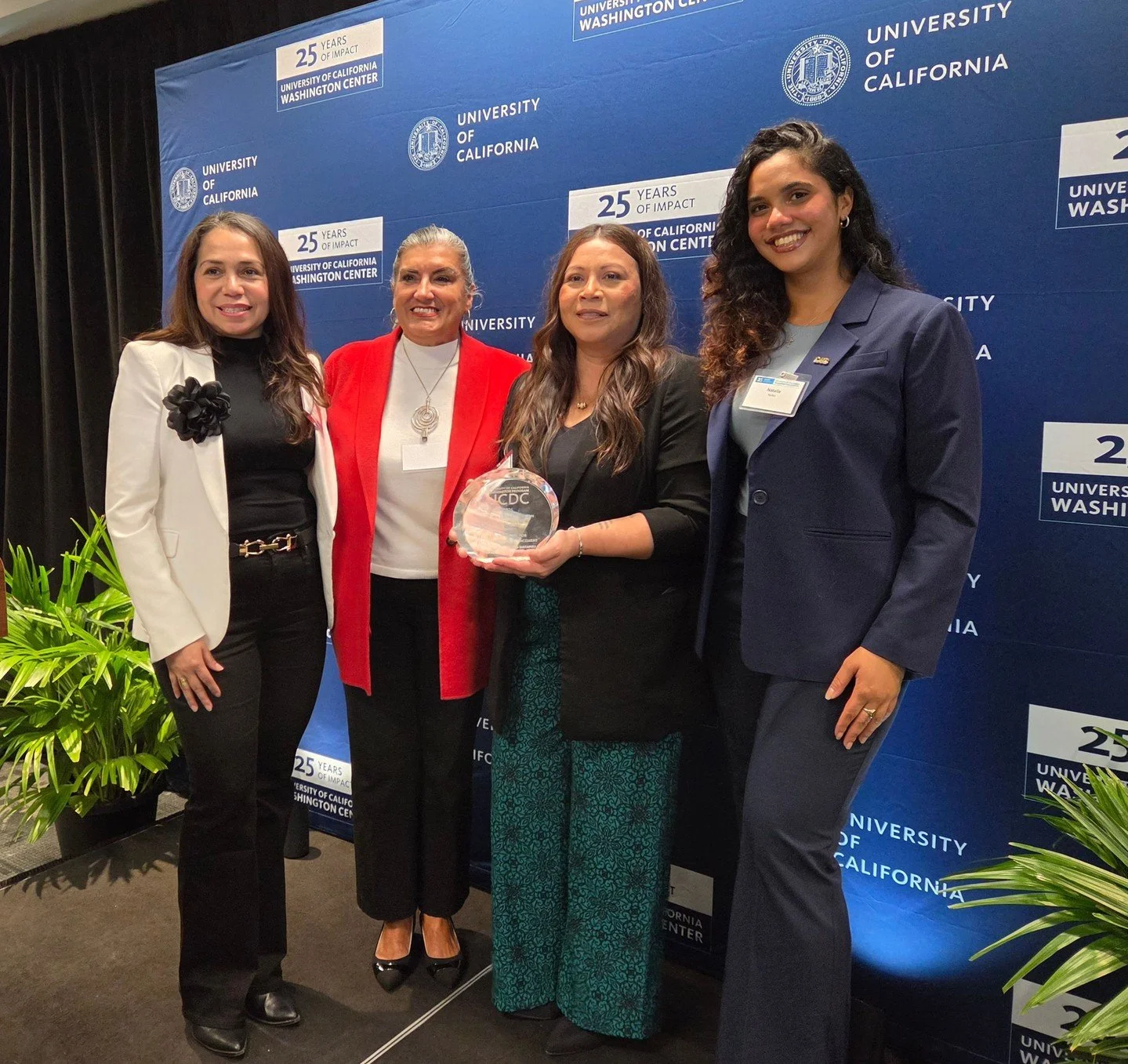 🪅🍾 25 years of partnership, mentorship, and impact!
LCLAA is honored and proud to receive the University of California's 25-Year Impact Award. 
During these 25 years, we have had the privilege of mentoring UC Latino interns, supporting their growth