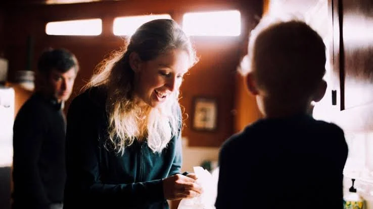 ‘You Can See Everything’ Review