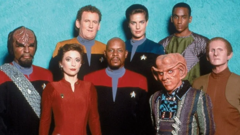 ds9cast2-head-777x437.jpg