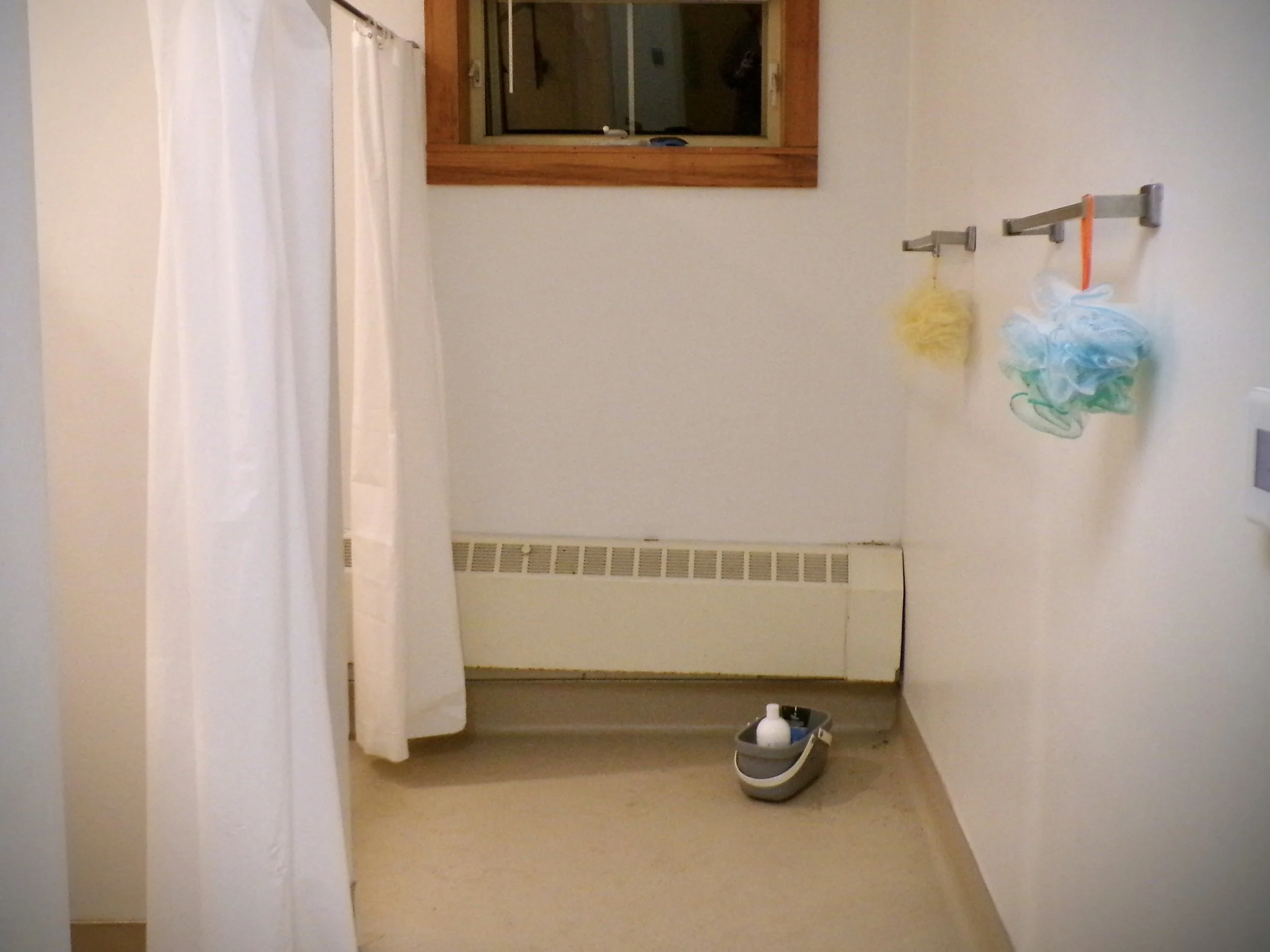 Keep It Neat: Dorm Cleanliness at WWC