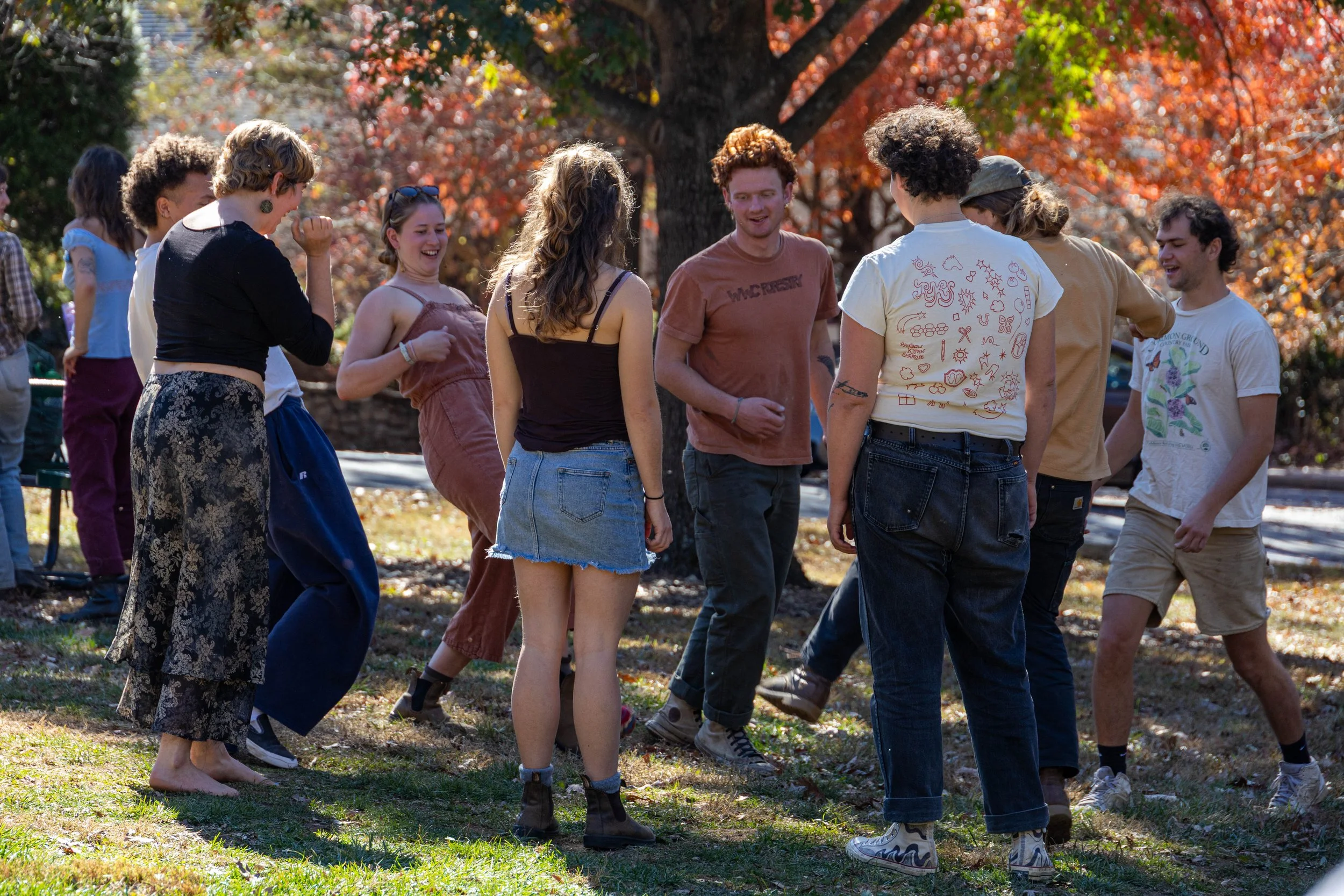  Students at Warren Wilson College (WWC) play hacky sack on Cowpie Lawn on October 12, 2025 in Swannanoa, N.C. (Neko Heinrich) 
