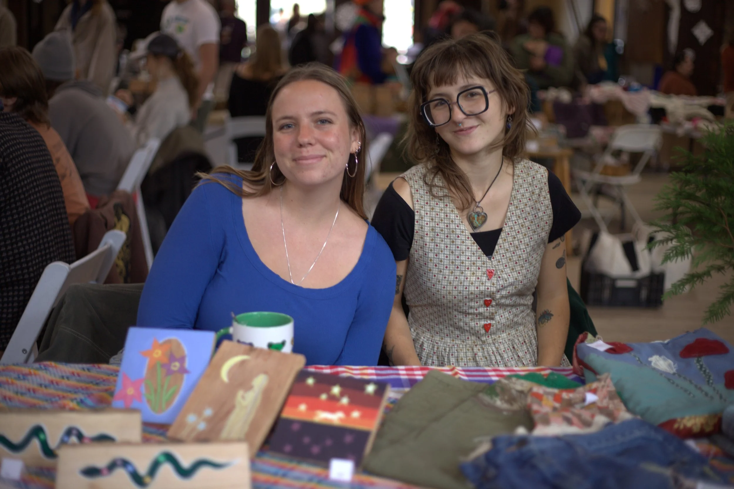  Lydia Blake and Dakota Ward sell handmade art at the Winter Sale in Swannanoa, N.C. on December 6, 2025. (Echo/Emma Taylor McCallum) 