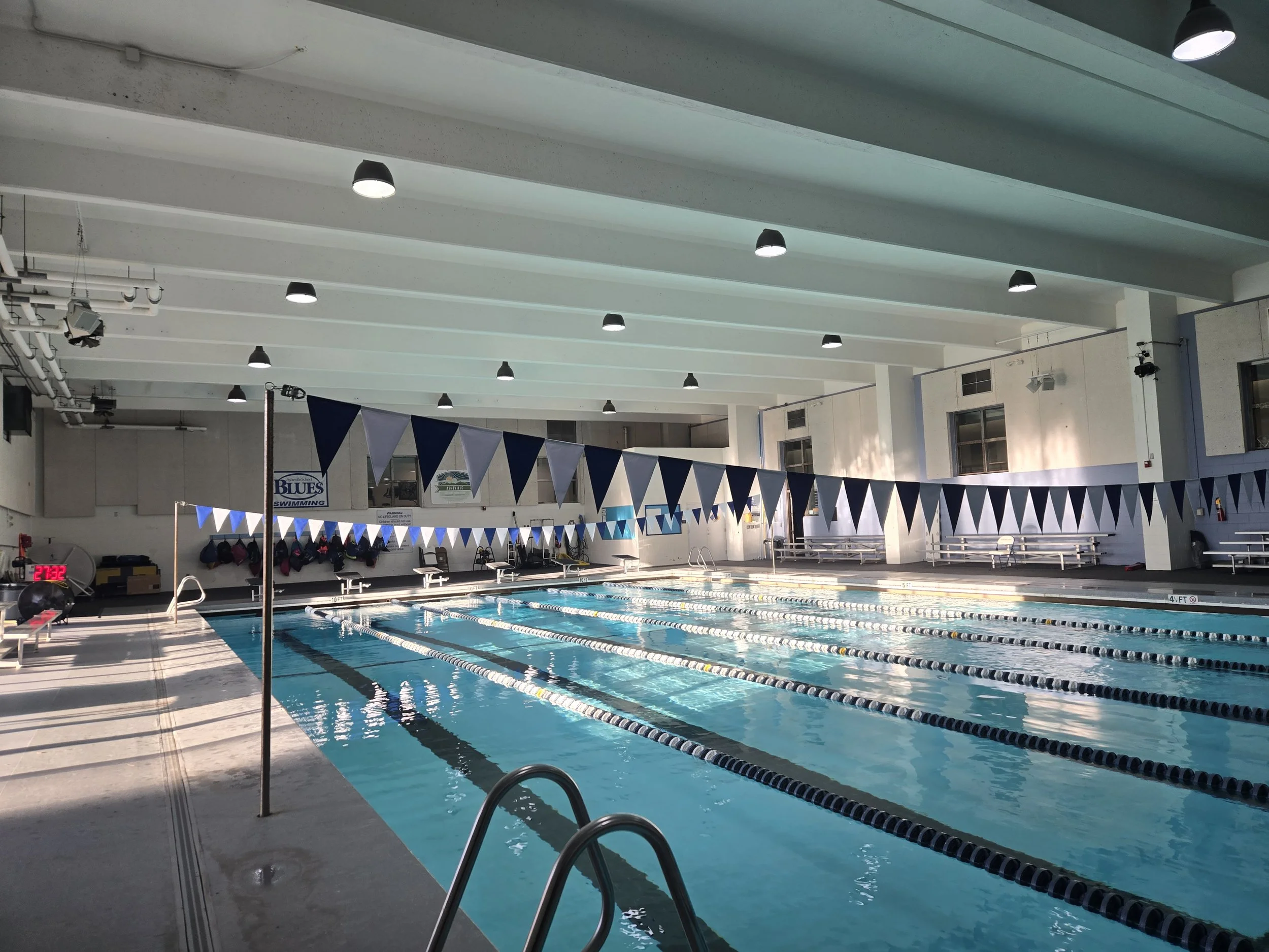 “We’re Not the Fastest, But We’re the Loudest”: Unity On the Swim Team