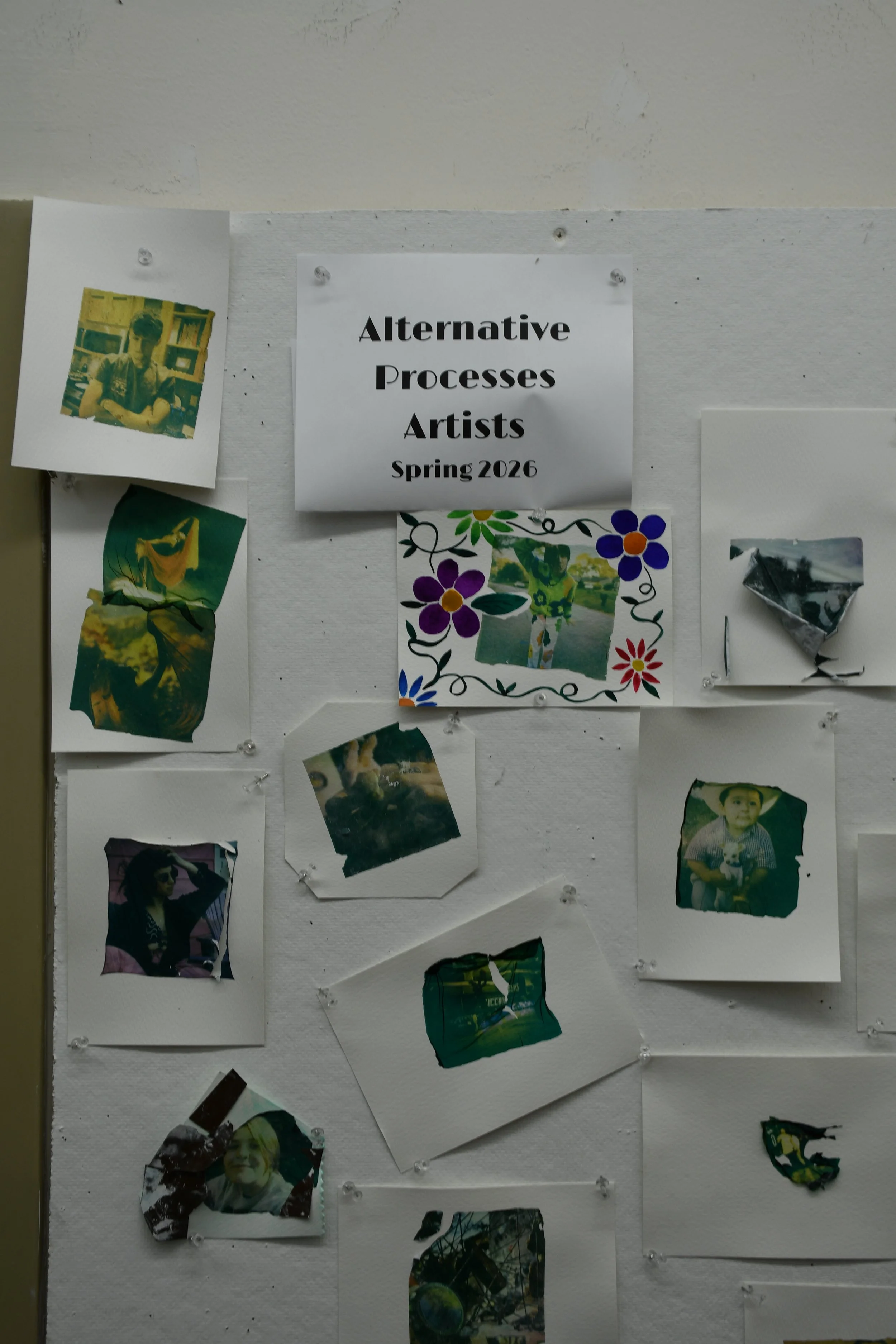 Polaroid lifts hanging up on board in Holden Arts Building, Warren Wilson College (WWC) campus in Swannanoa, N.C., on Feb. 15, 2026. (Echo News/Richmond Joyce) 