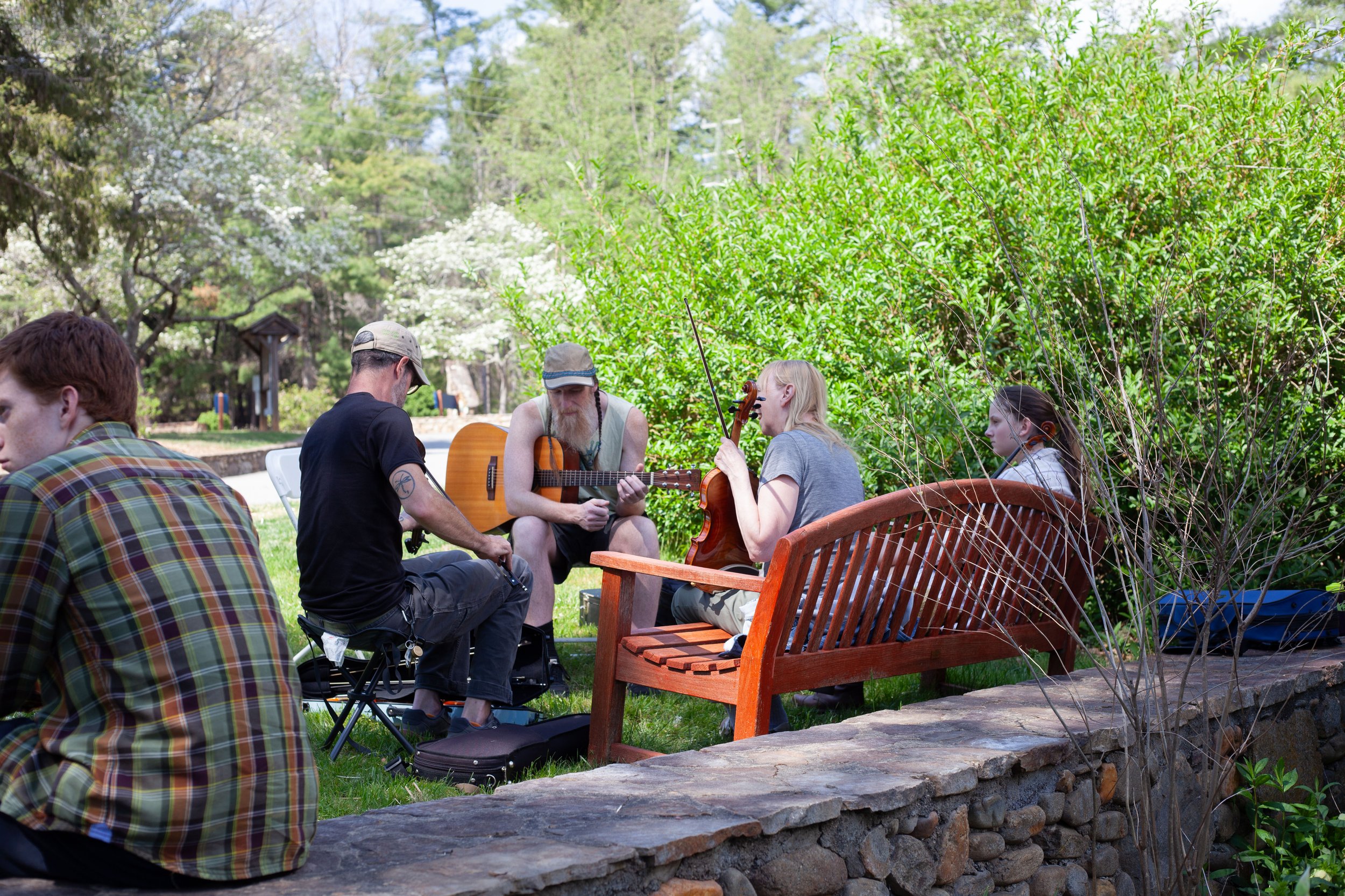  Students and community members gather at Fiddles and Folklife, a fiddlers convention and festival celebrating traditional music and craft at Warren Wilson College on, April 11, 2026 in Swannanoa, N.C. (Echo/Emma Taylor McCallum) 