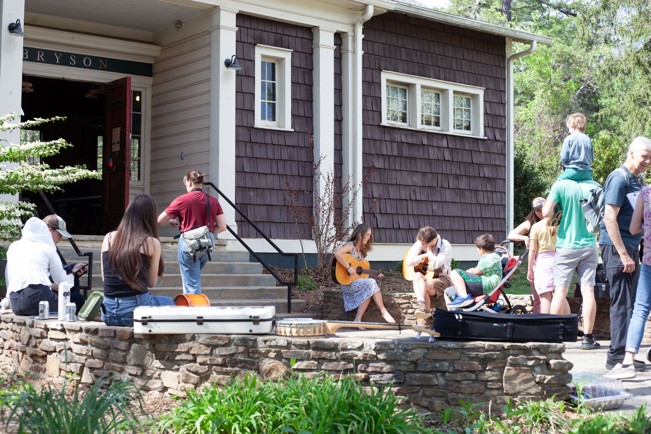  (Echo/Emma Taylor McCallum) 