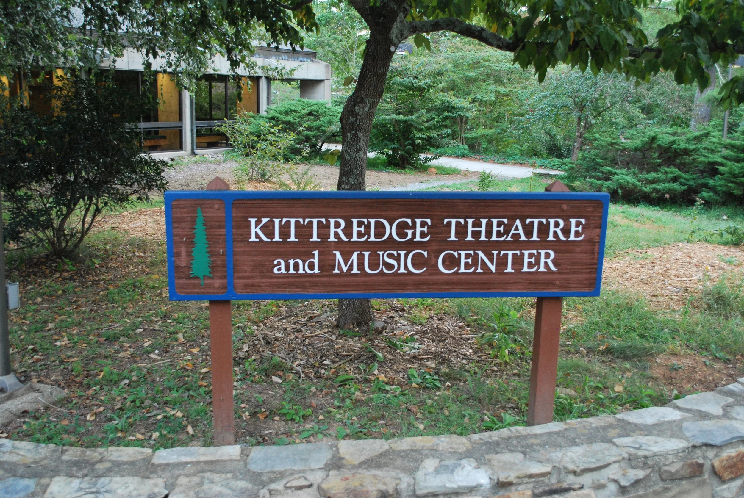  Sign for the Kittridge Theater and Music Center at the Warren Wilson College campus on Sept. 10, 2026 in Swannanoa, N.C. (Echo/Finn McKenny) 