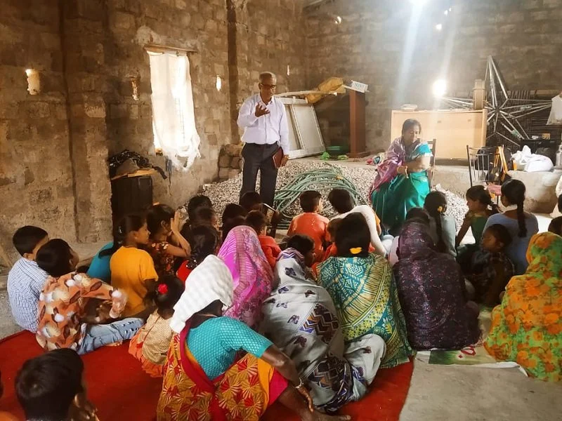 India: Authorities Arrest 36 Christians During Church Service 