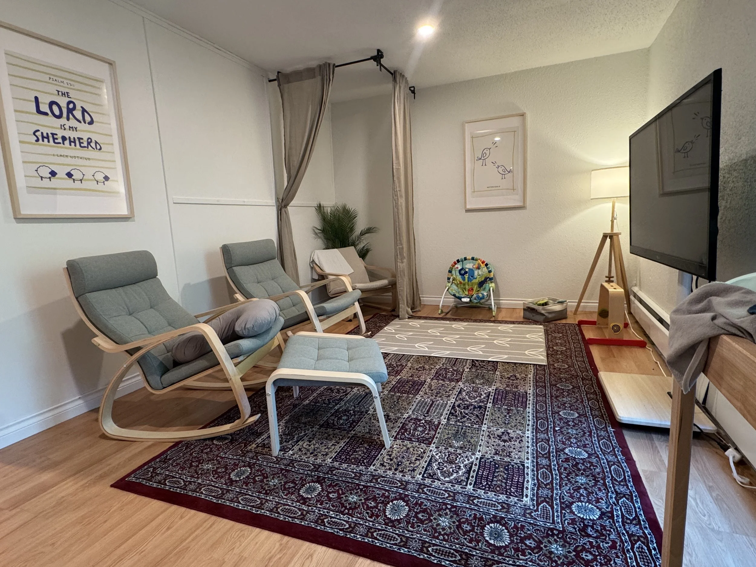 Quiet Parents Room After 