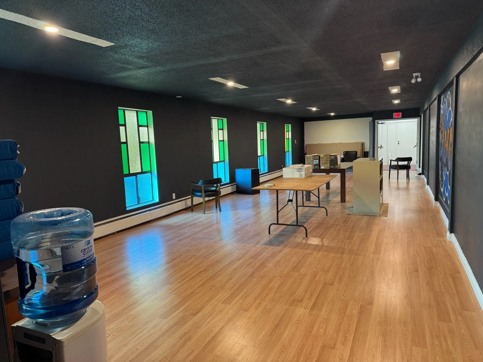 Parents Room (Toddler Area) Before