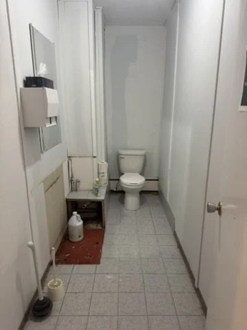 Toddler Room Bathroom Before 