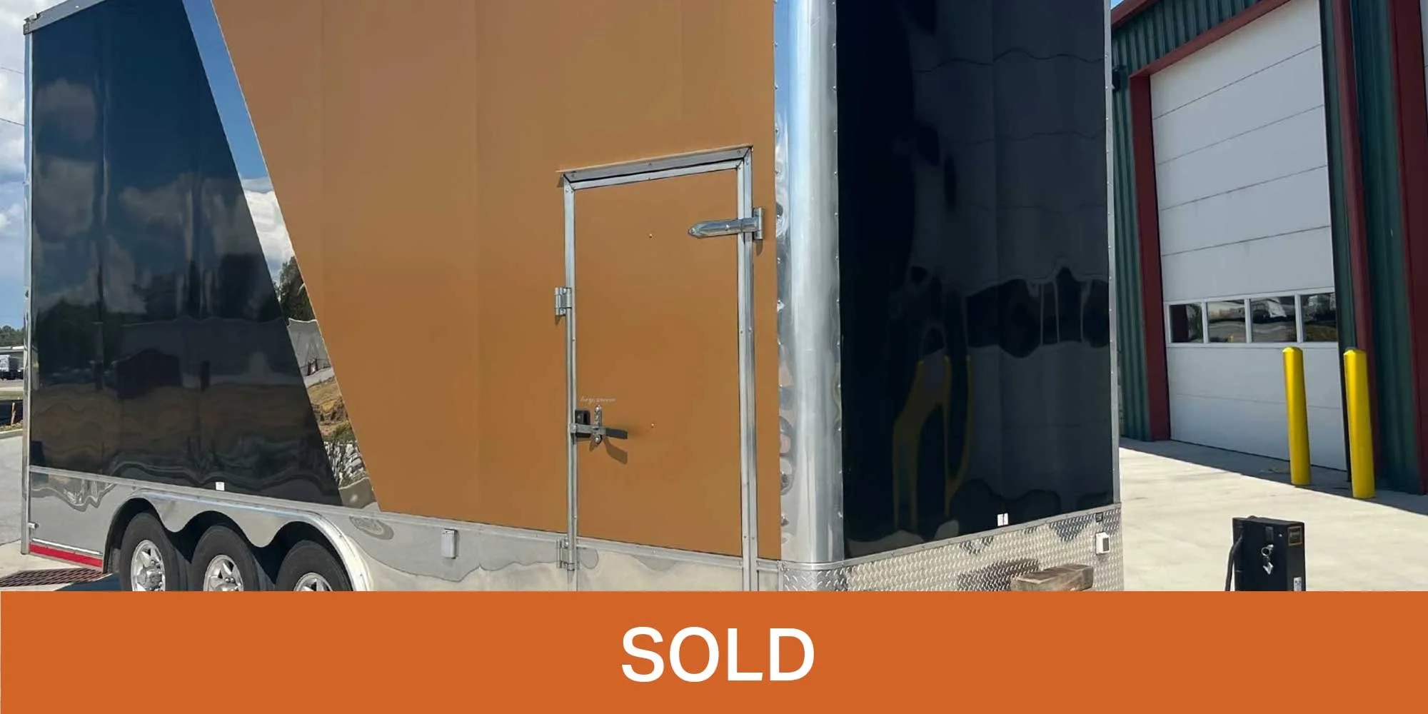 2014 22 ft. Tri Axle Stacker