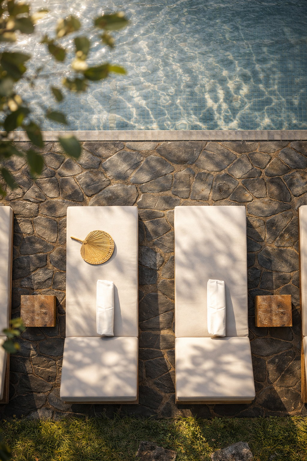 Pool Lounger Above.png