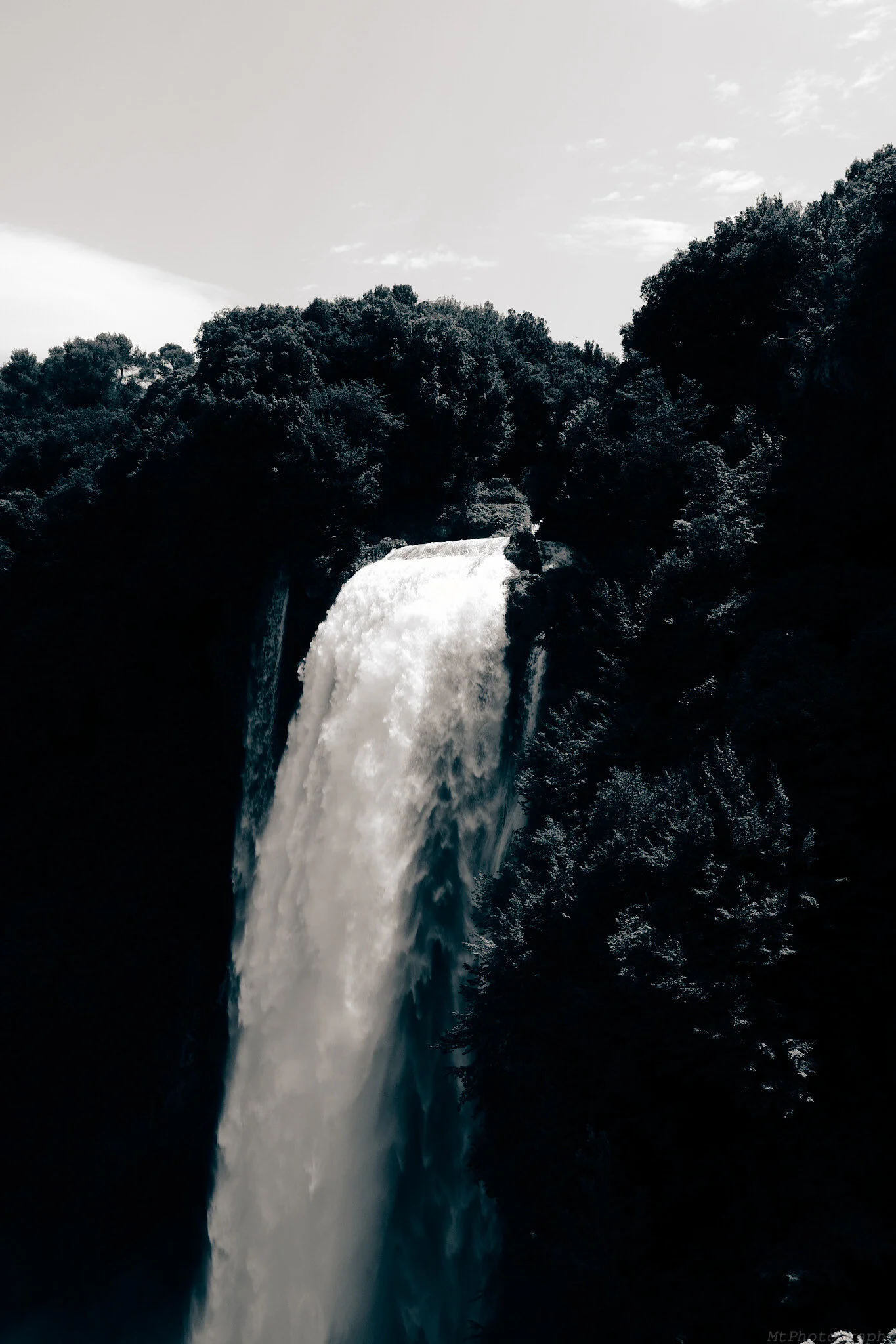 The marble waterfall - Flooding