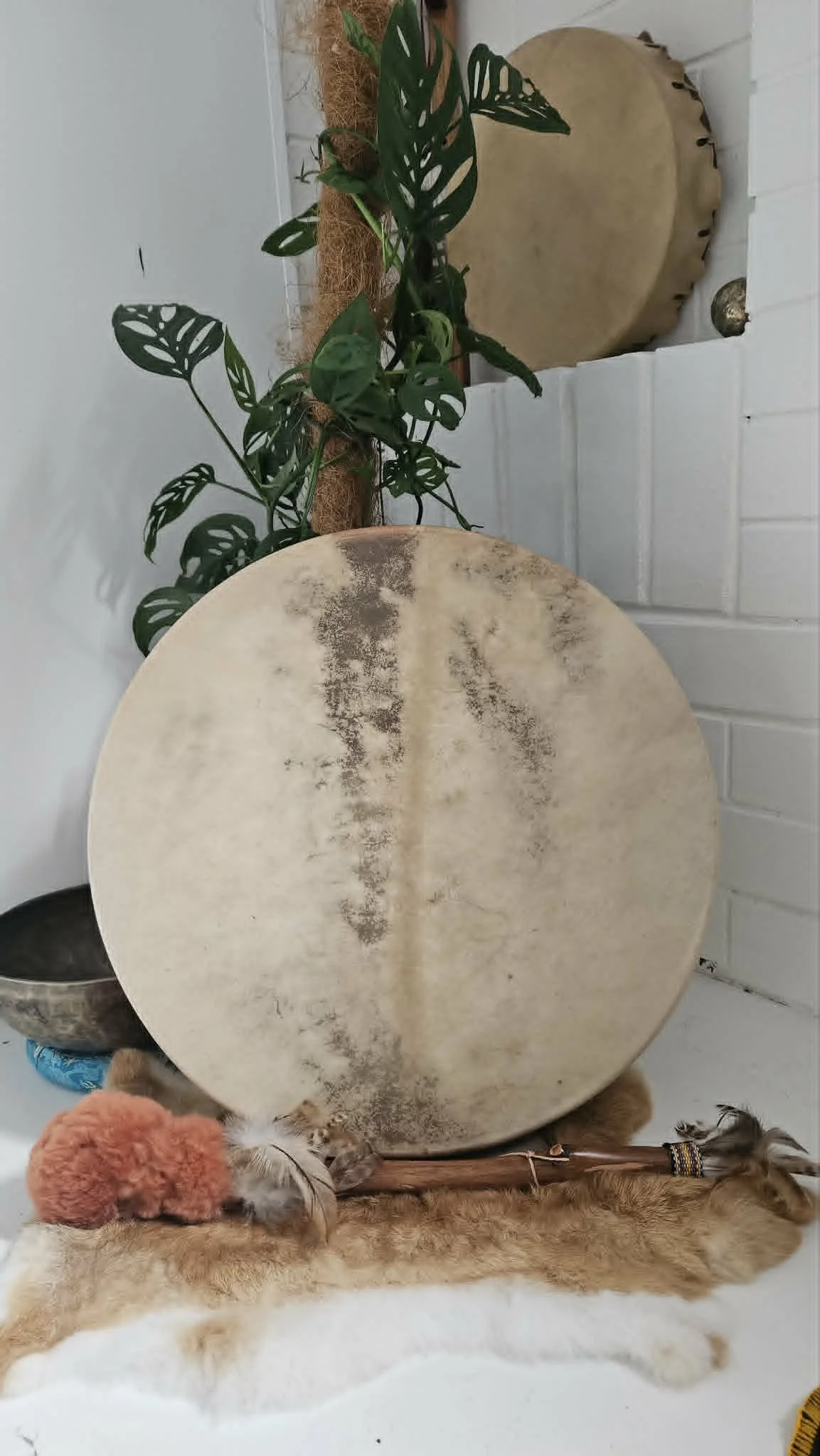 18-Inch Deer Medicine Drum with Green Aventurine Heart