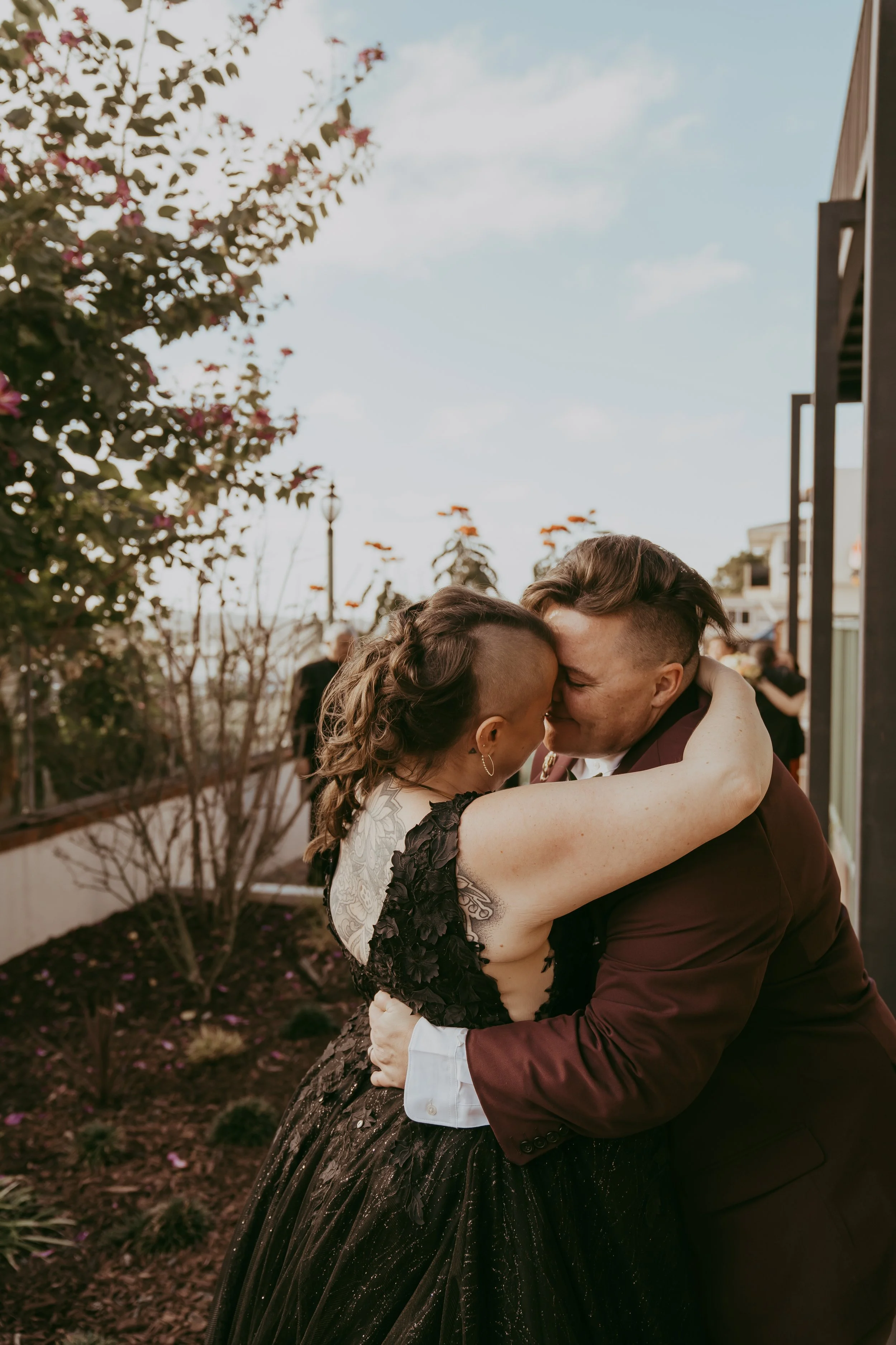 AIrbnb microwedding