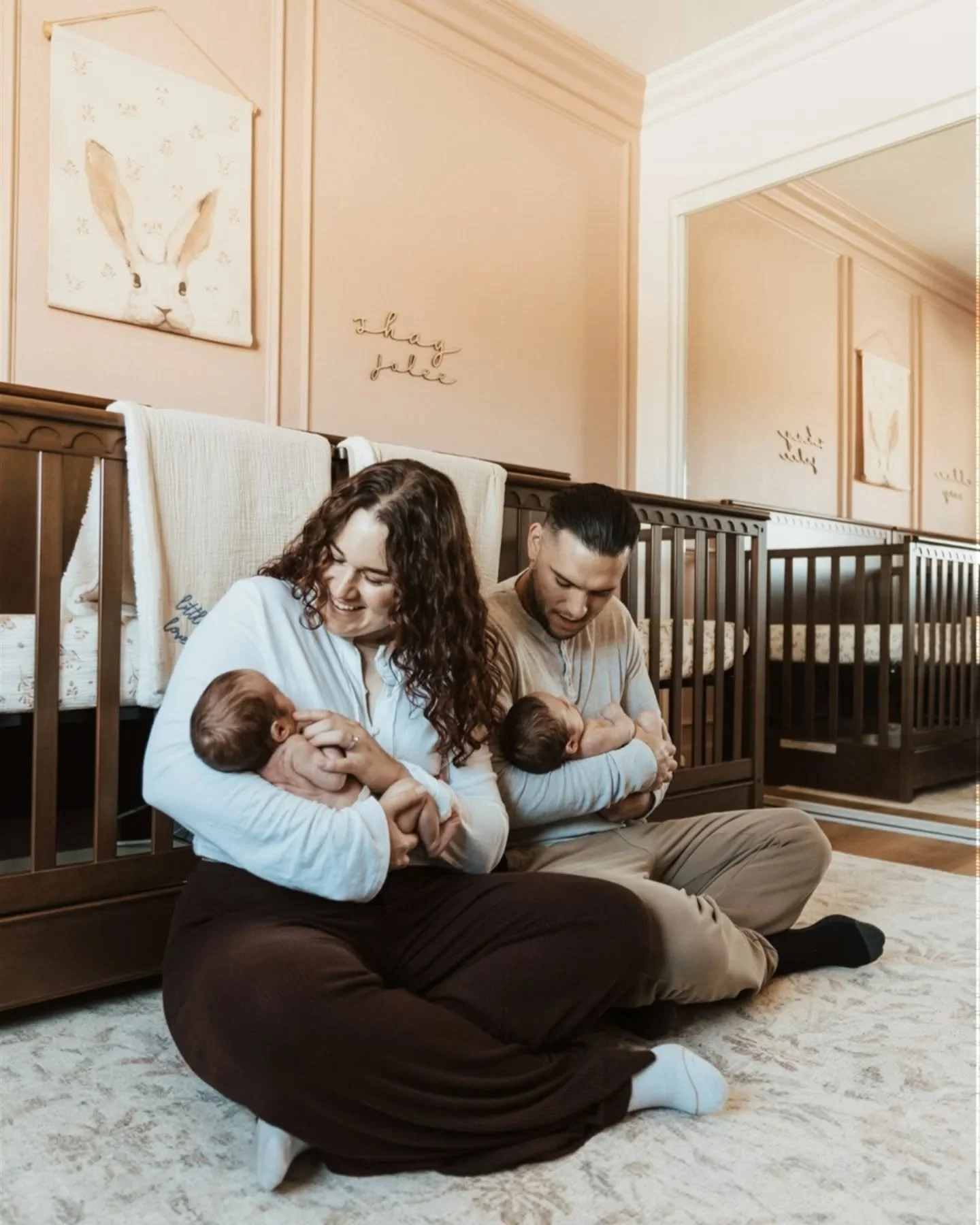 One of my favorite things about newborn sessions is how chill they are. At home, in your space, cuddling - on the couch, the bed, playing on the floor. Baby hungry? Take a break to feed her. Baby crying? Let's move to another room. Wet diaper? Easy c